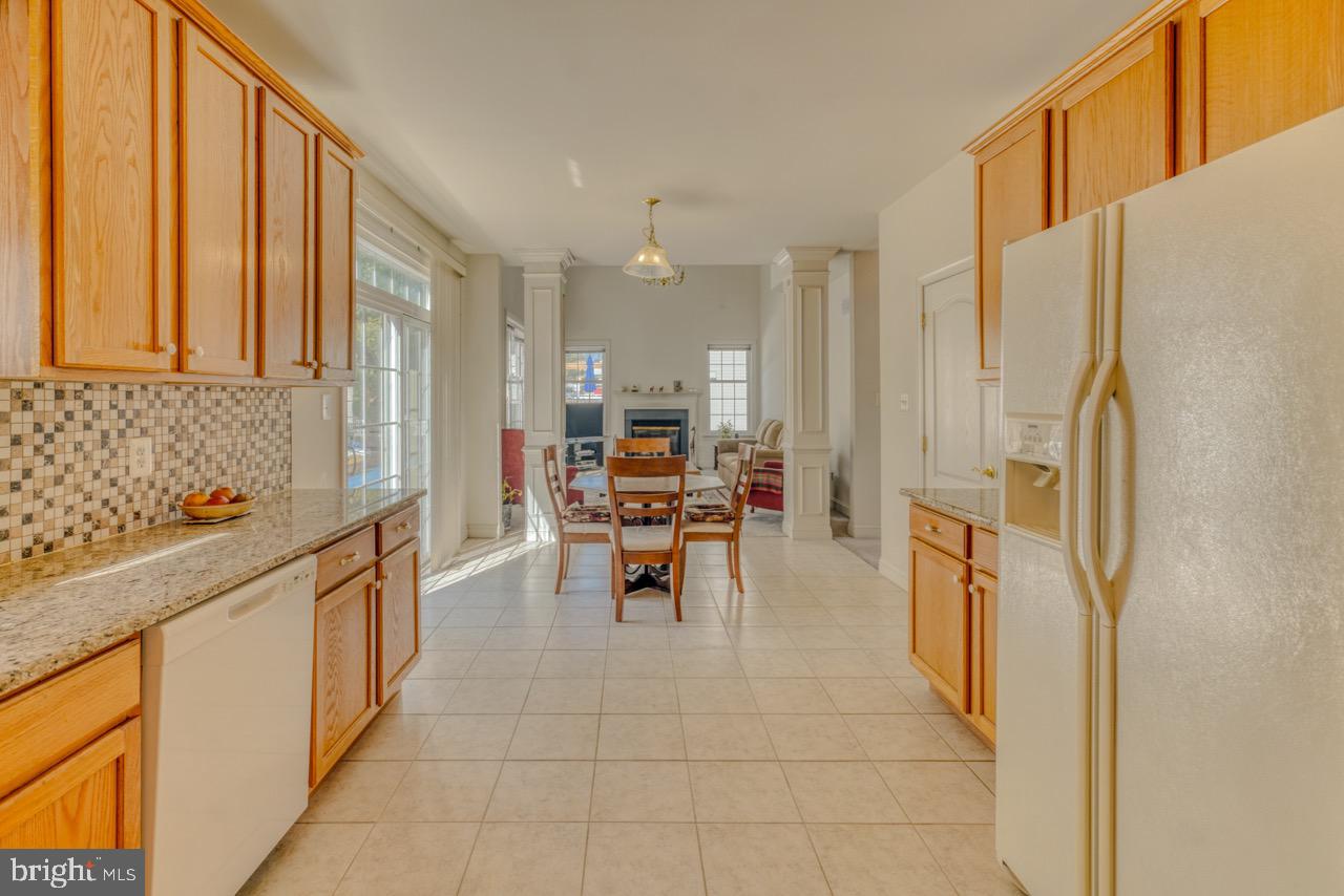 ISLAND GREEN ESTATES - Residential