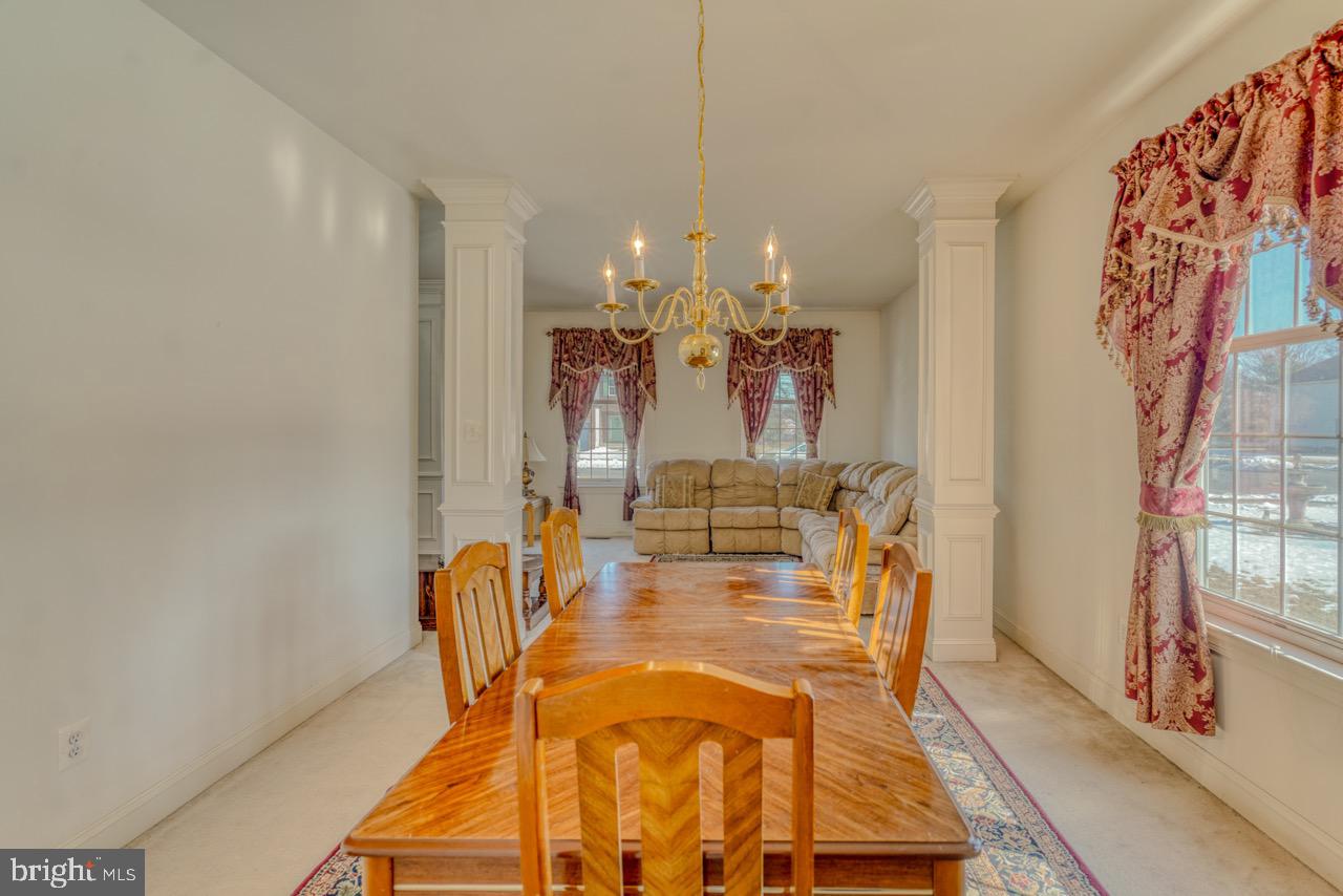 ISLAND GREEN ESTATES - Residential