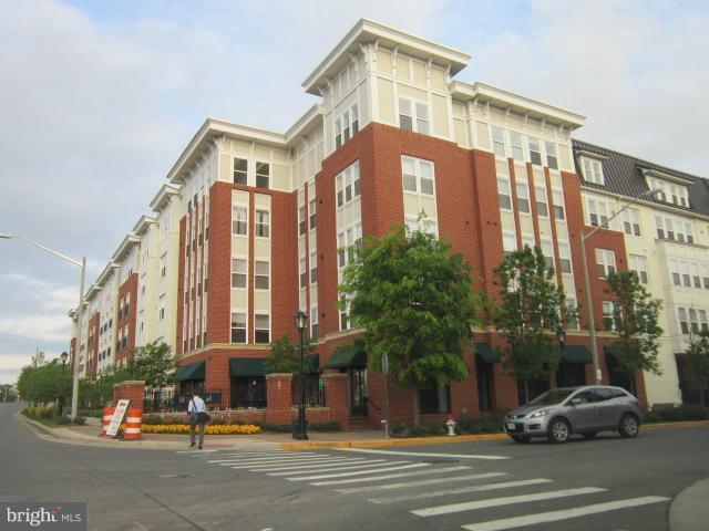 HALSTEAD AT THE METRO - Residential Lease