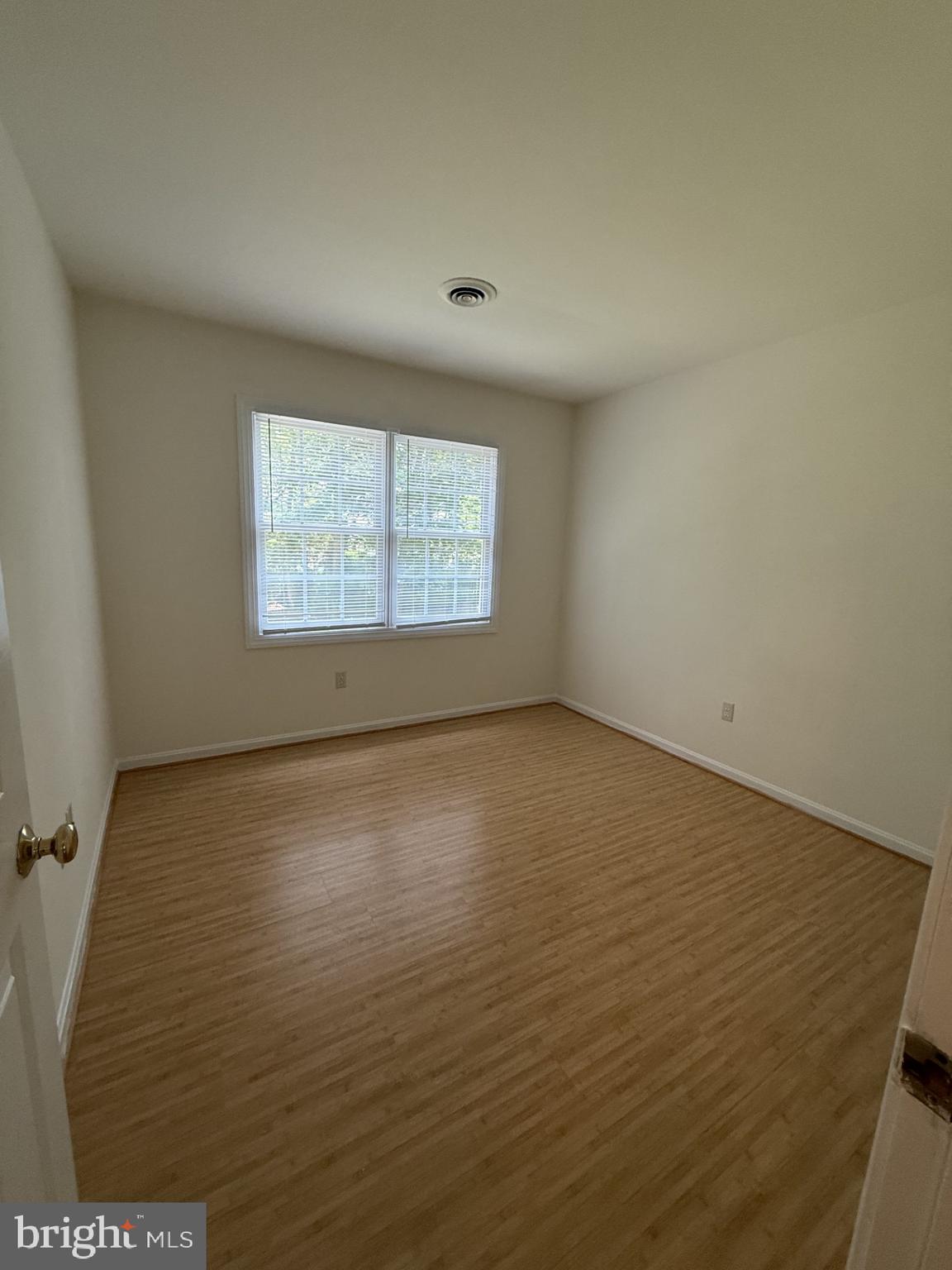 STONEWALL ESTATES - Residential Lease