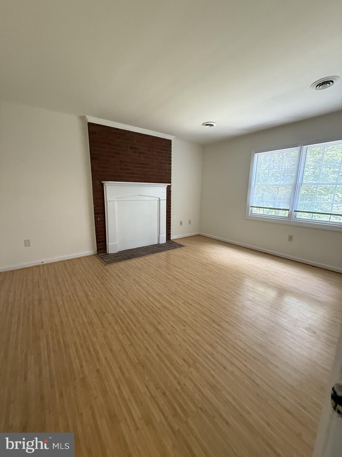 STONEWALL ESTATES - Residential Lease