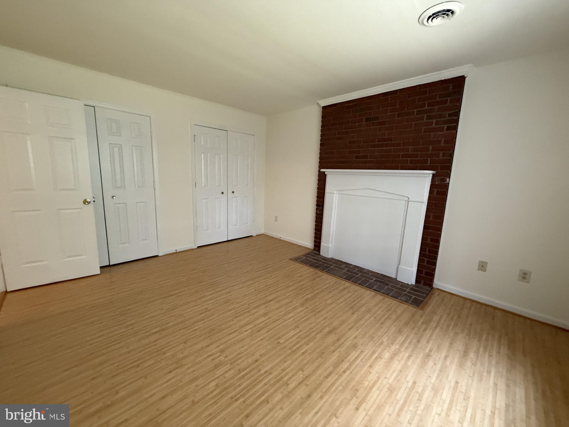 STONEWALL ESTATES - Residential Lease