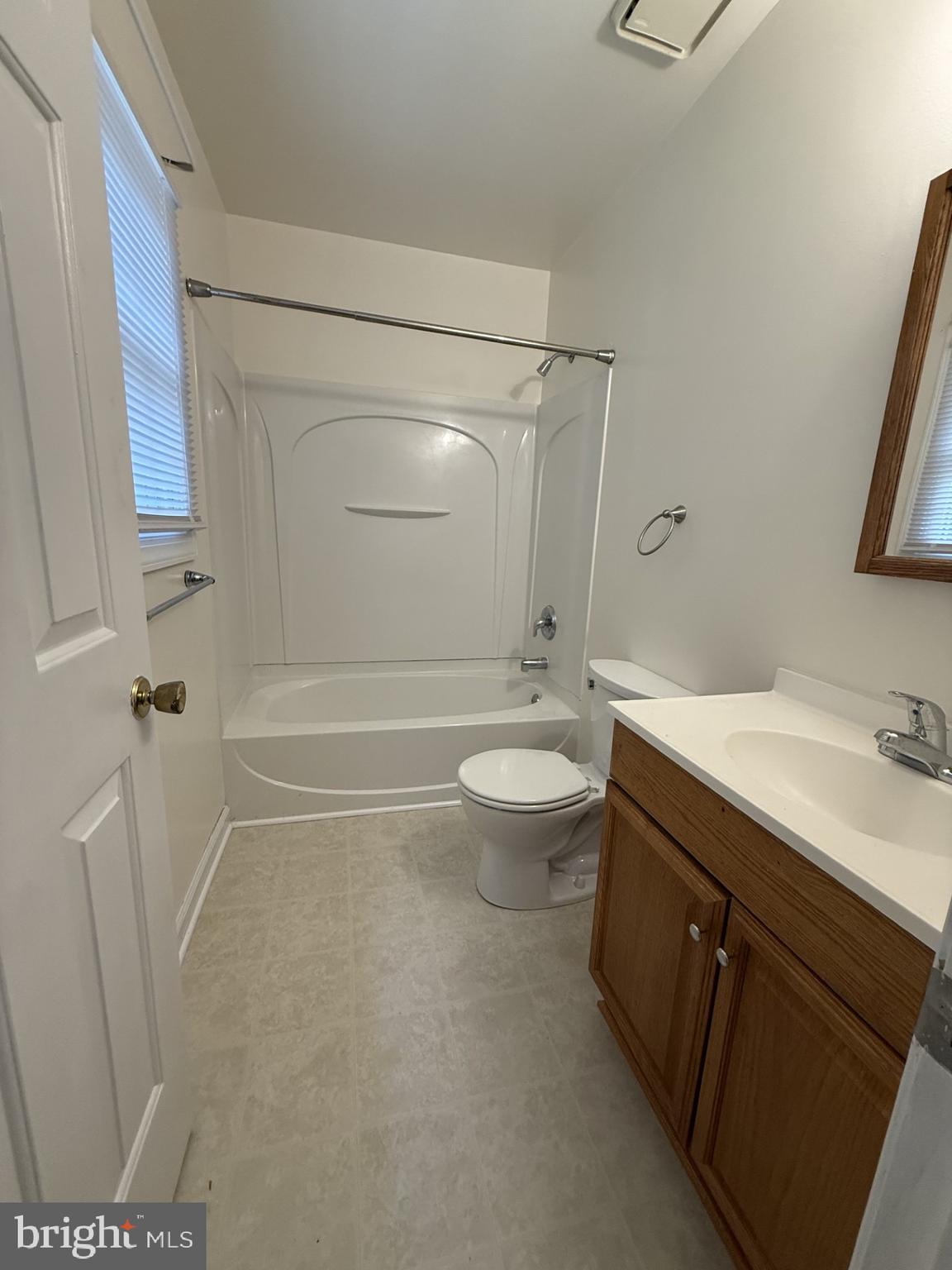 STONEWALL ESTATES - Residential Lease