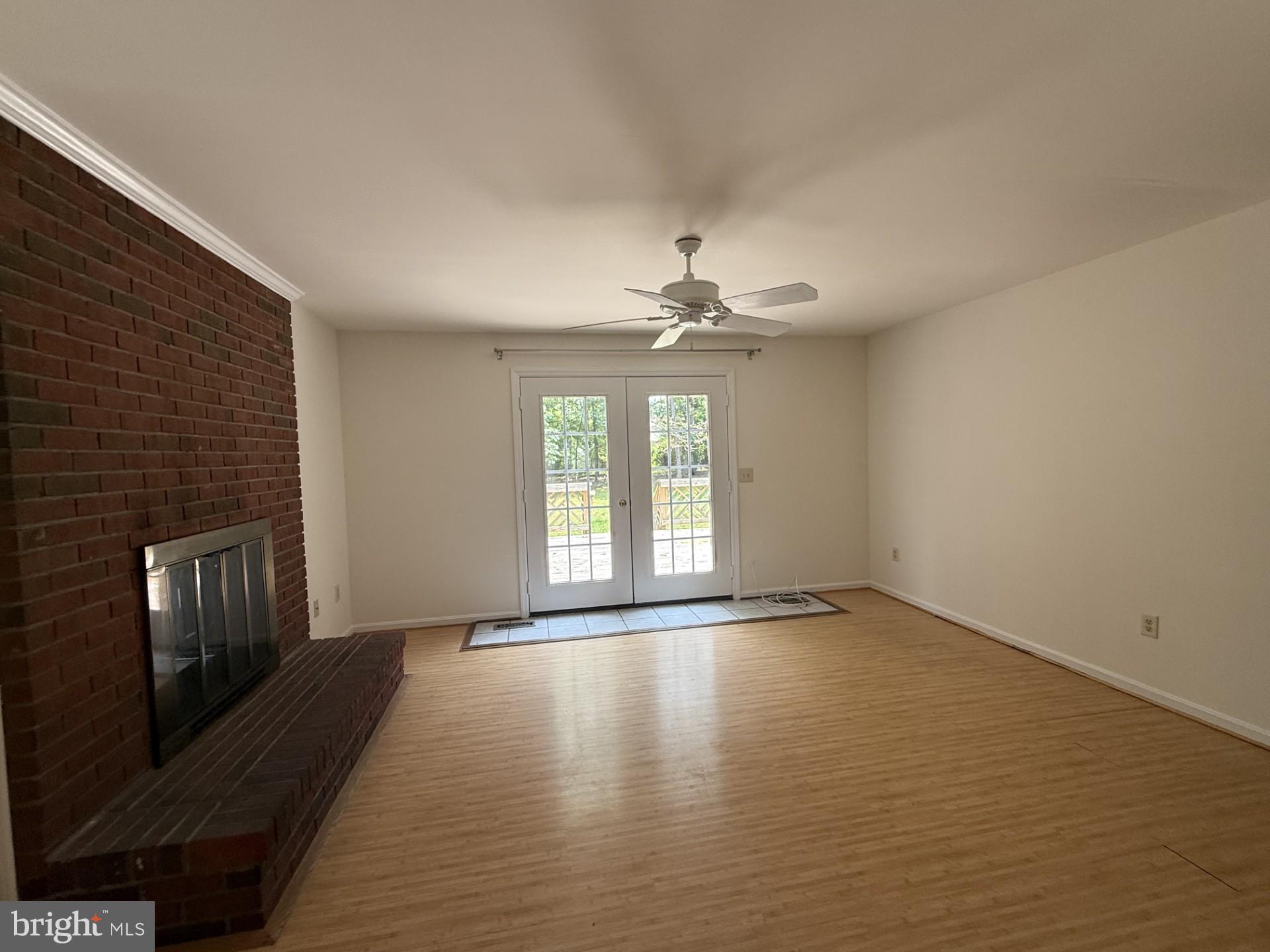 STONEWALL ESTATES - Residential Lease