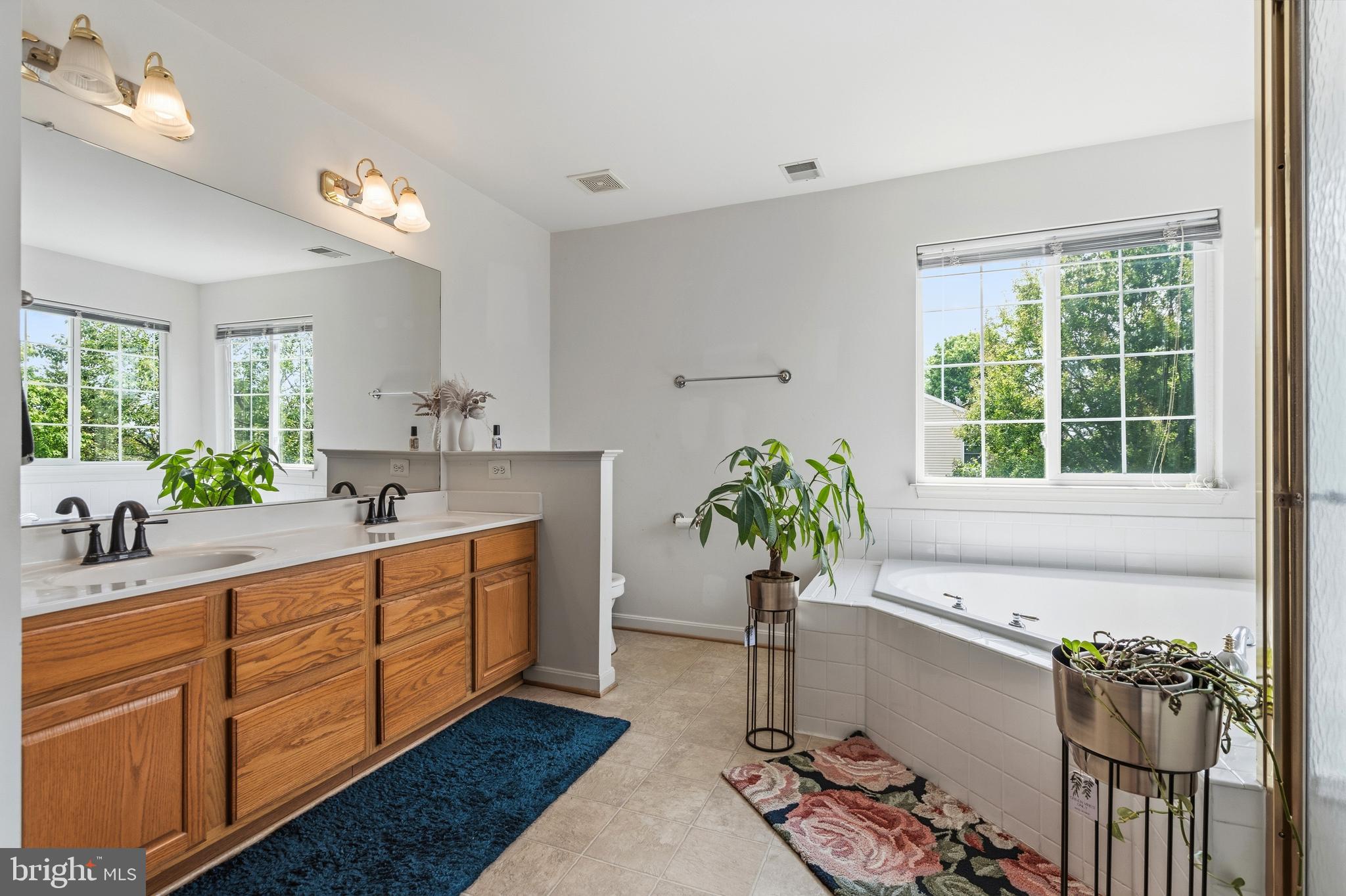 BRISTOW MANOR ESTATES - Residential