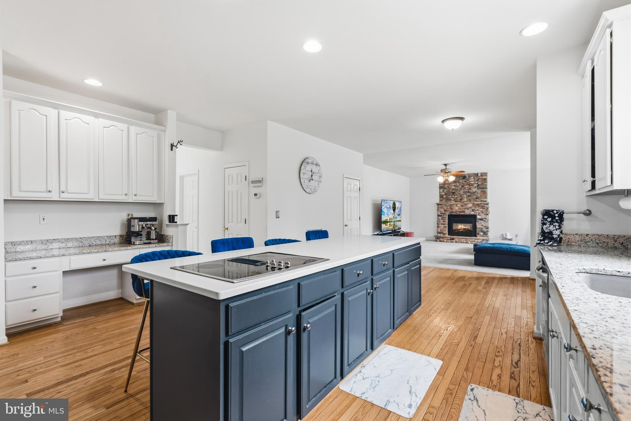BRISTOW MANOR ESTATES - Residential