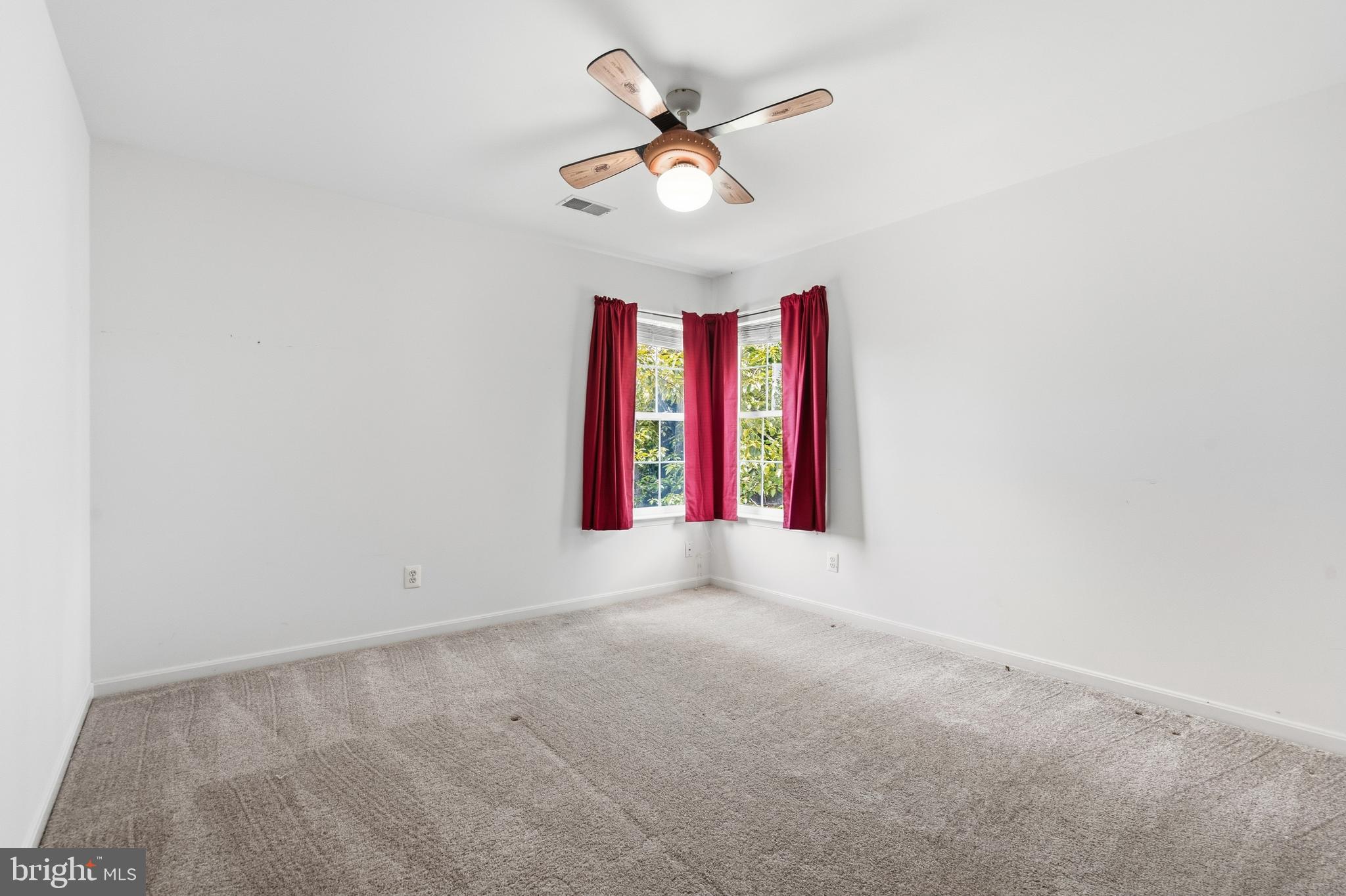 BRISTOW MANOR ESTATES - Residential