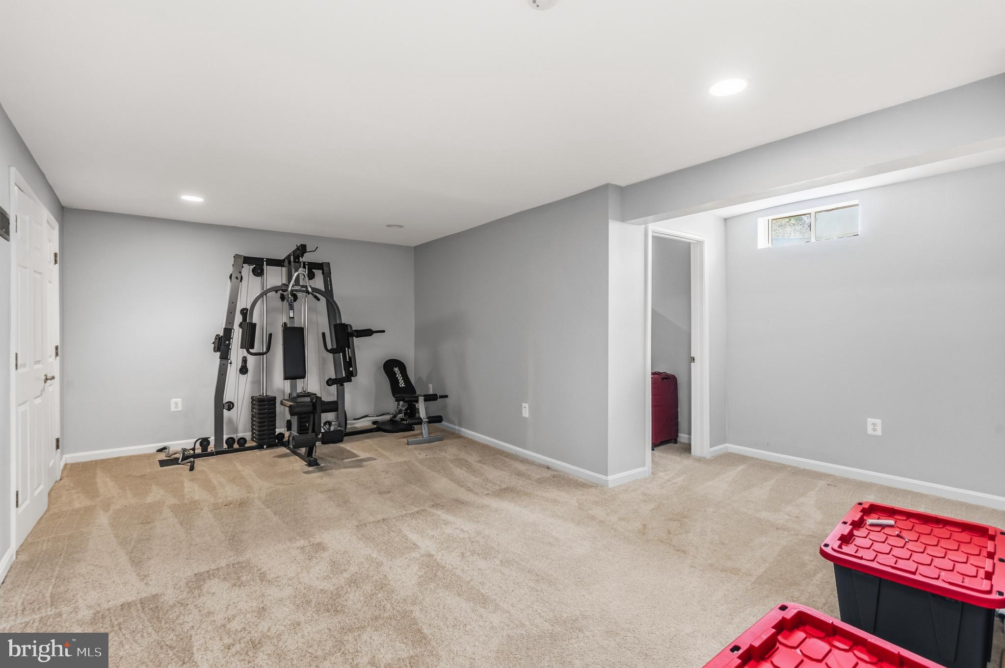BRISTOW MANOR ESTATES - Residential