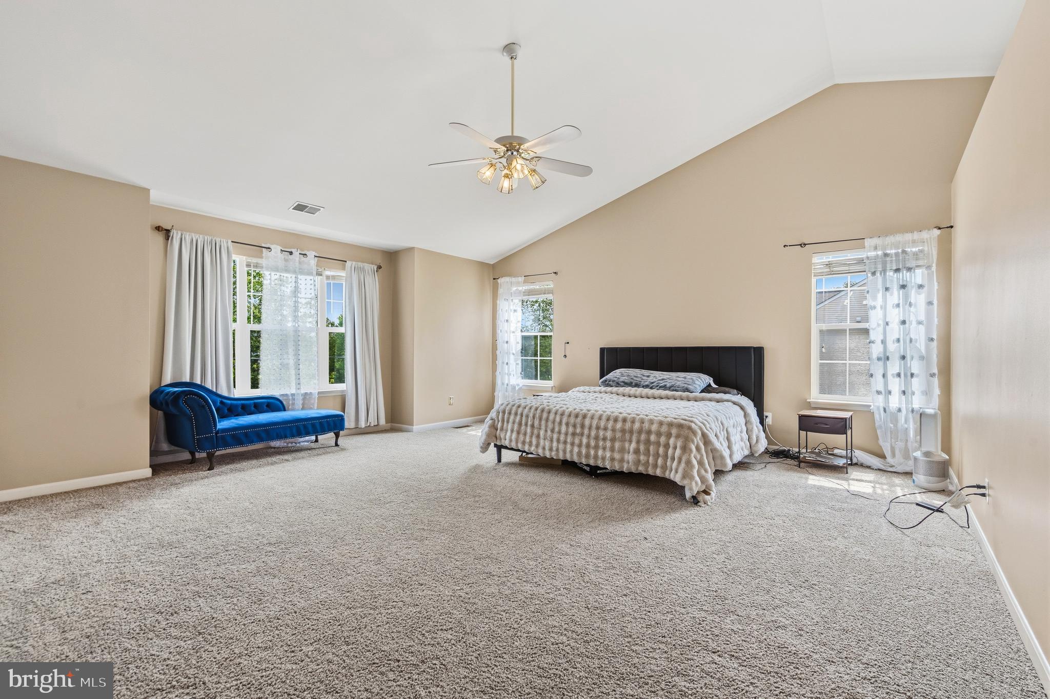 BRISTOW MANOR ESTATES - Residential