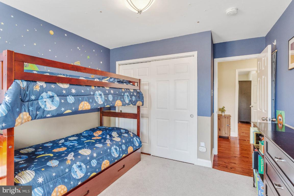 LANDSDOWNE - Residential