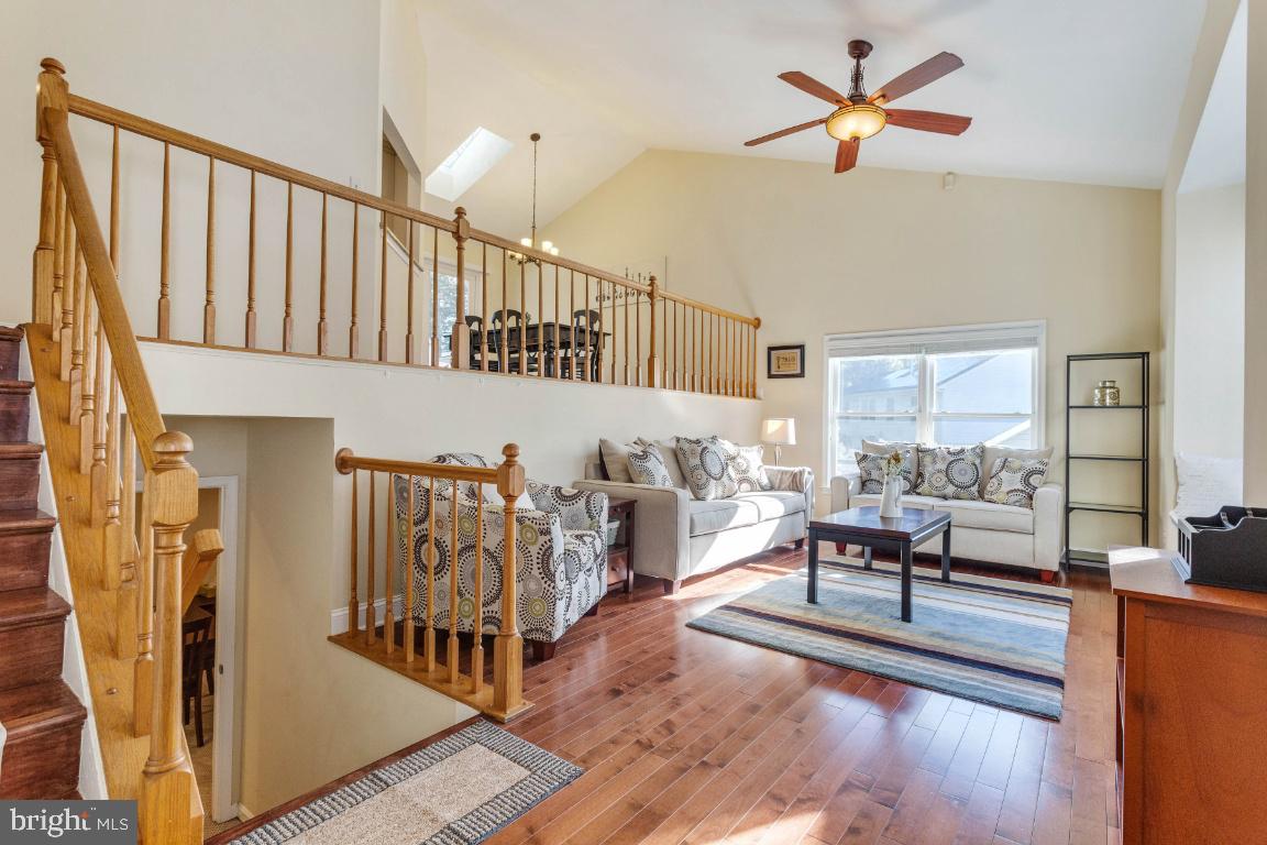 LANDSDOWNE - Residential