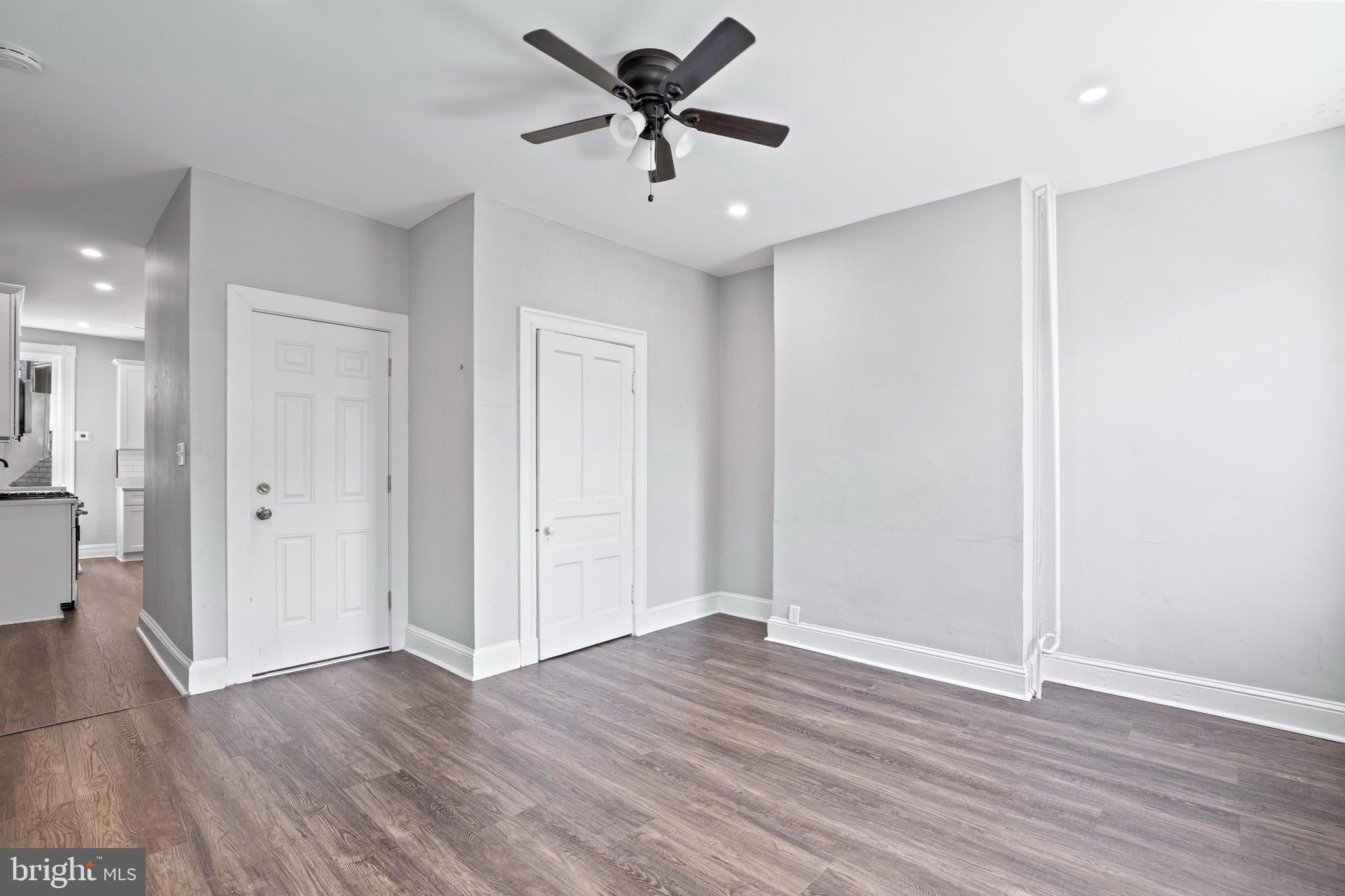 CHARLES VILLAGE - Residential Lease