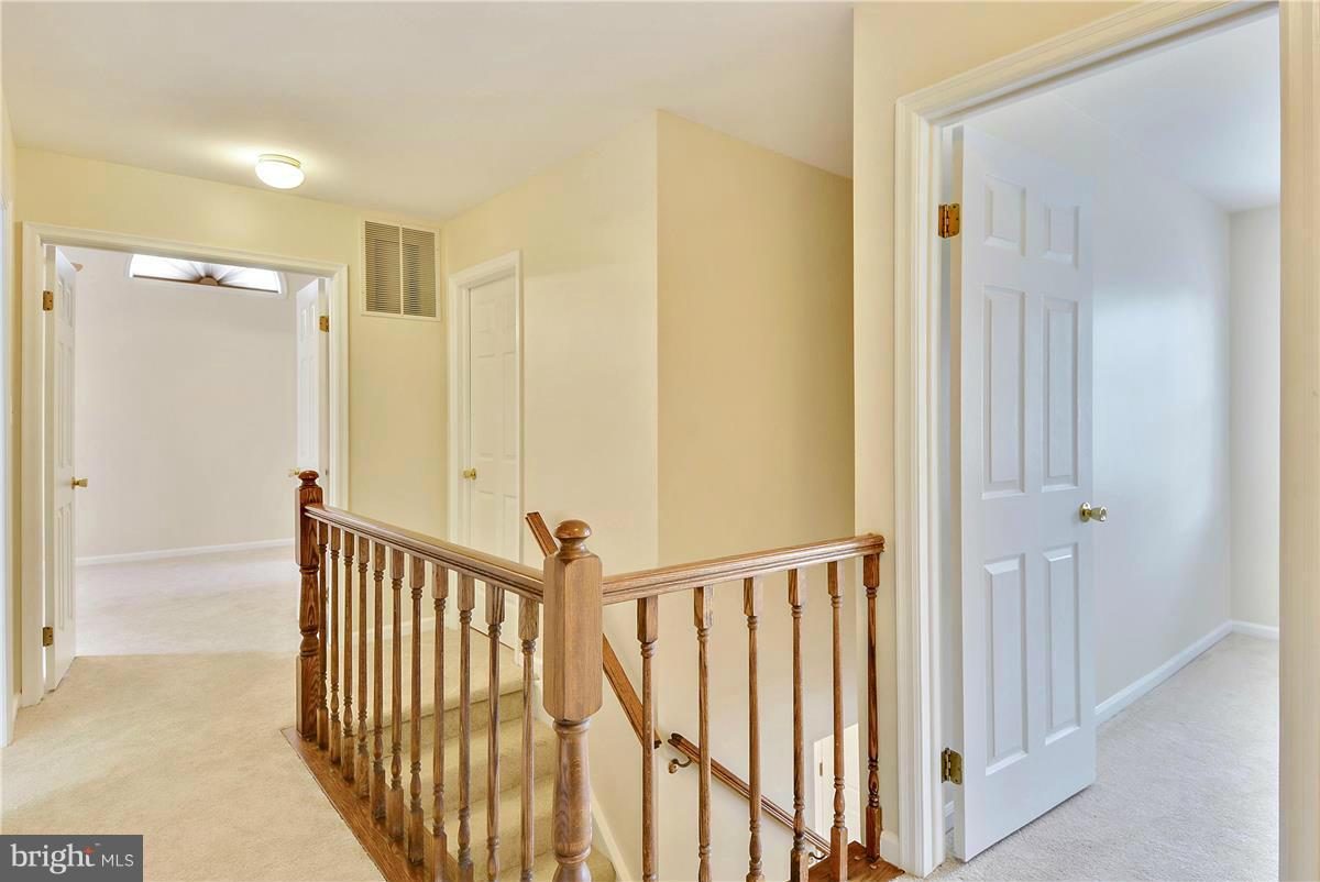 HASTINGS HUNT - Residential