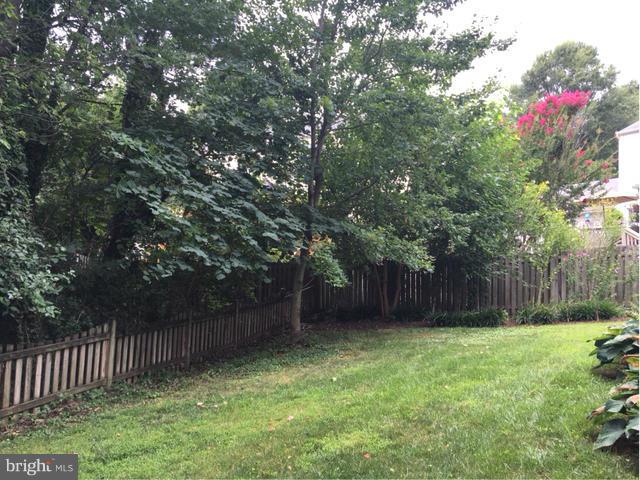 HASTINGS HUNT - Residential