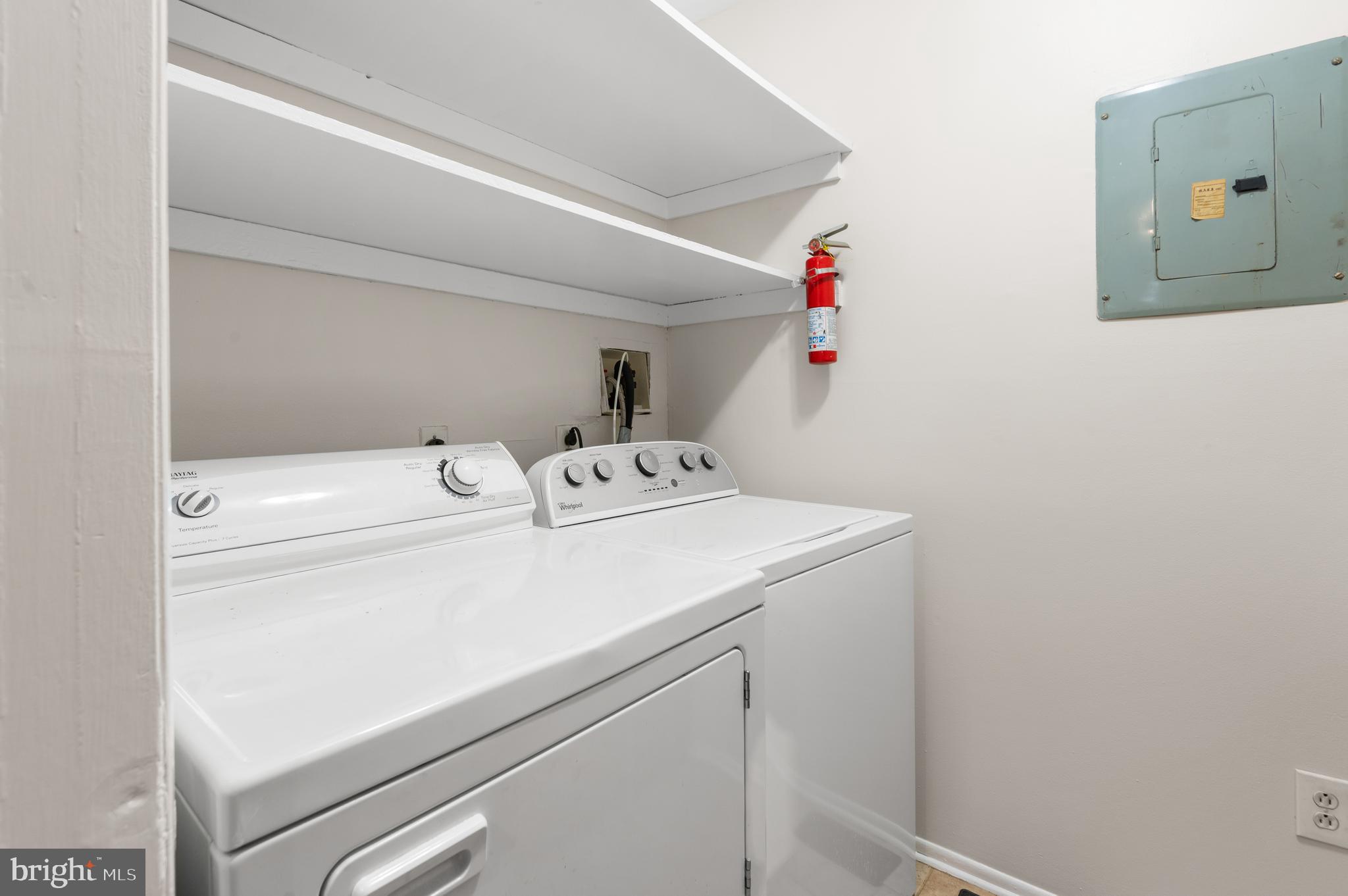 WOOD HOLLOW - Residential