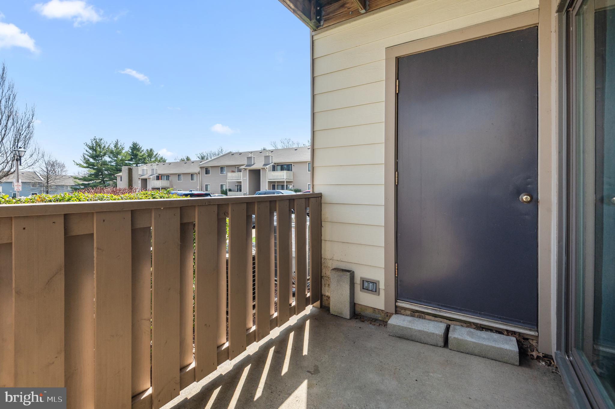 WOOD HOLLOW - Residential