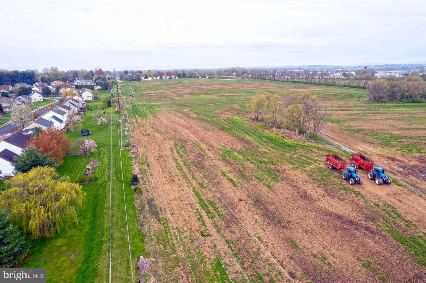 495 E OREGON ROAD 10 AC