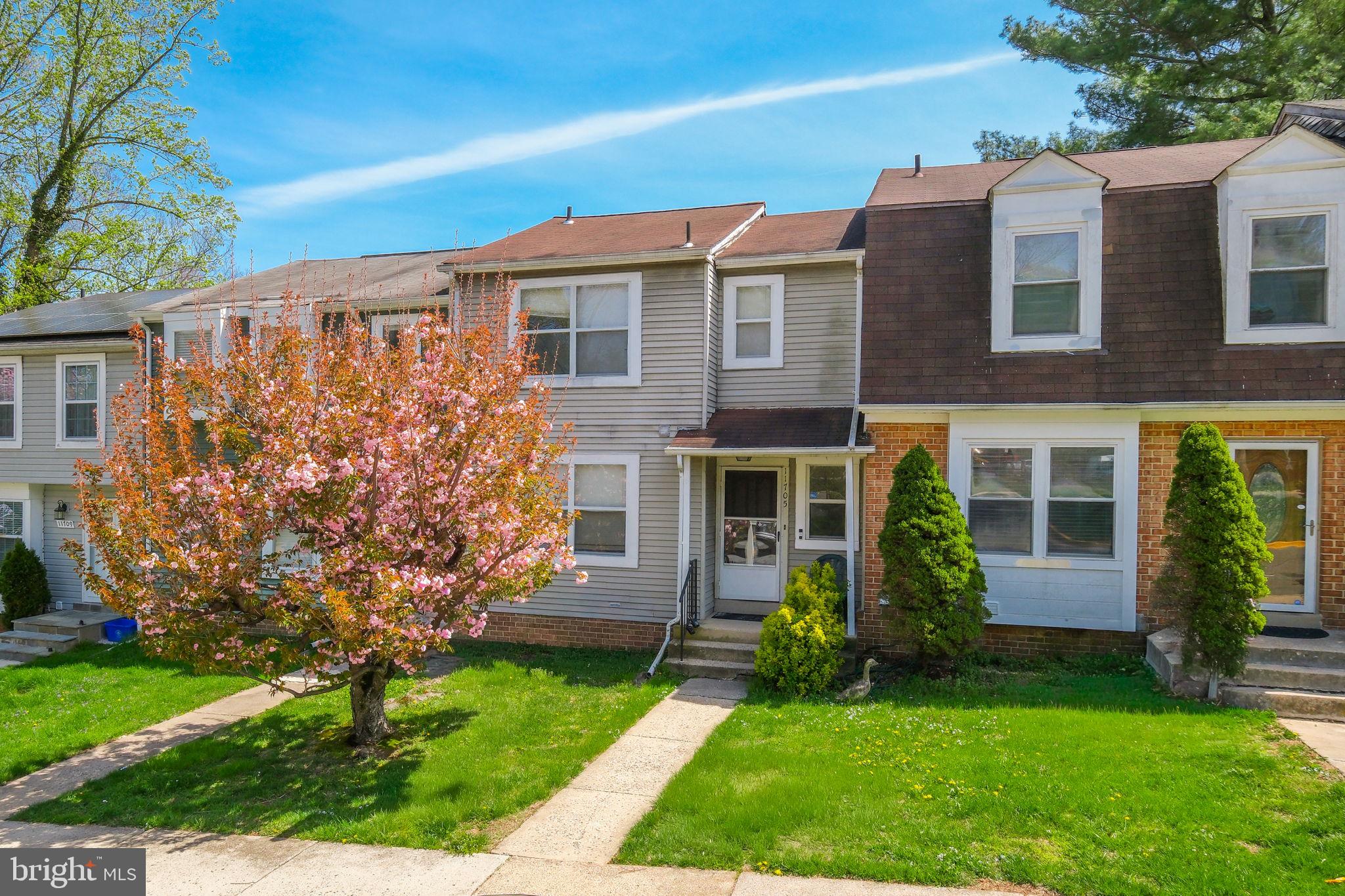 GUNNERS LAKE VILLAGE - Residential