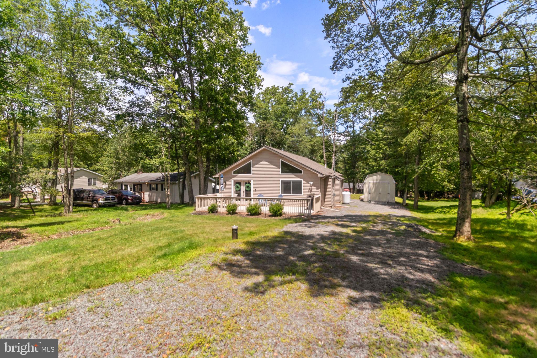 TOWAMENSING TRAILS - Residential