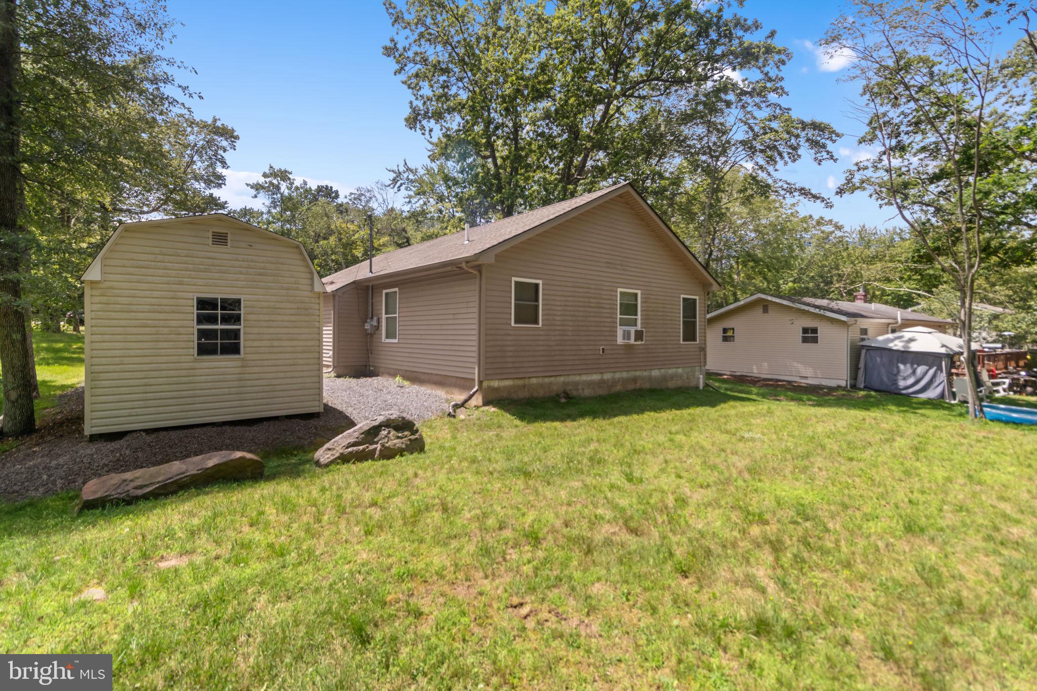 TOWAMENSING TRAILS - Residential