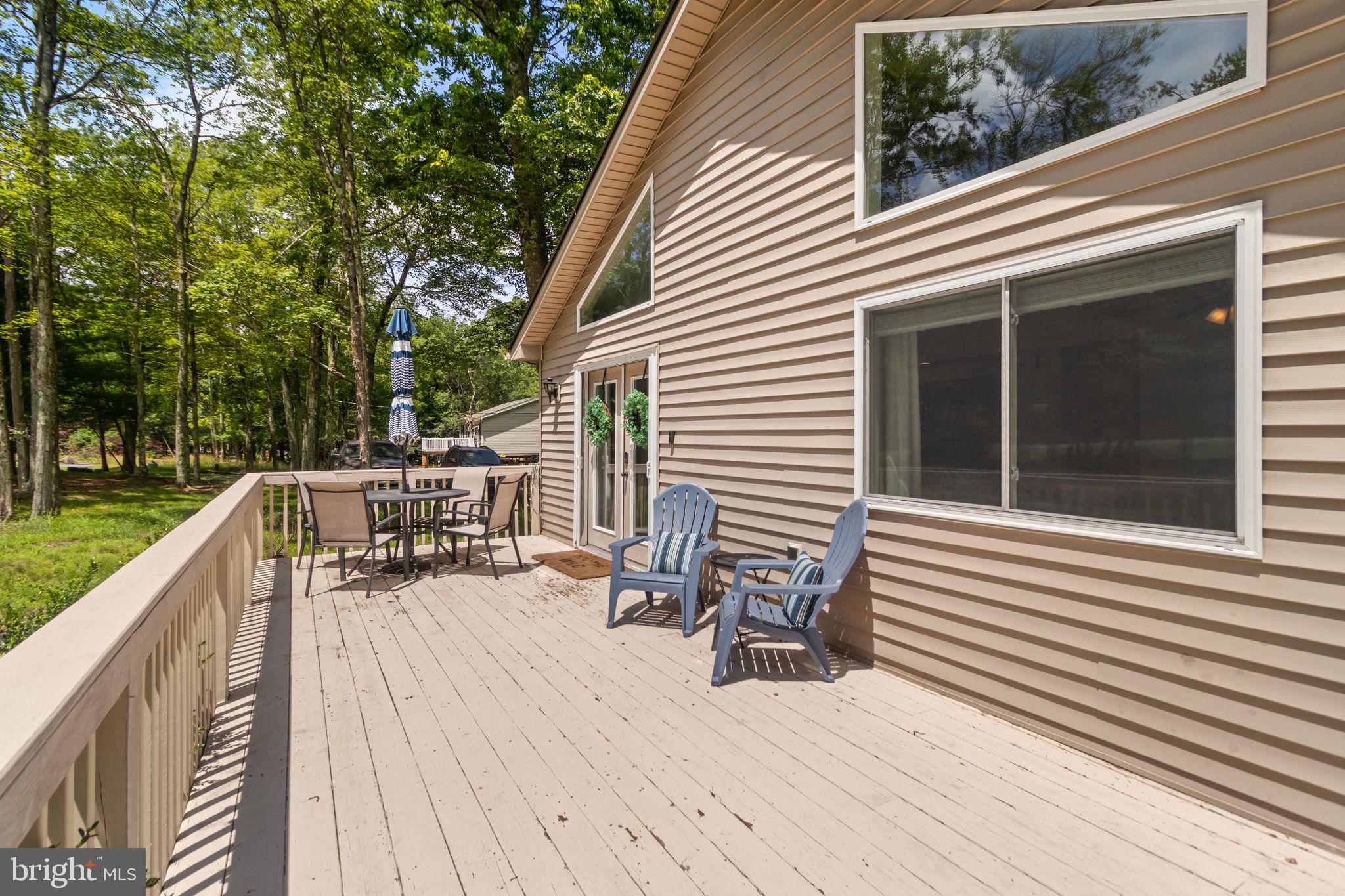 TOWAMENSING TRAILS - Residential