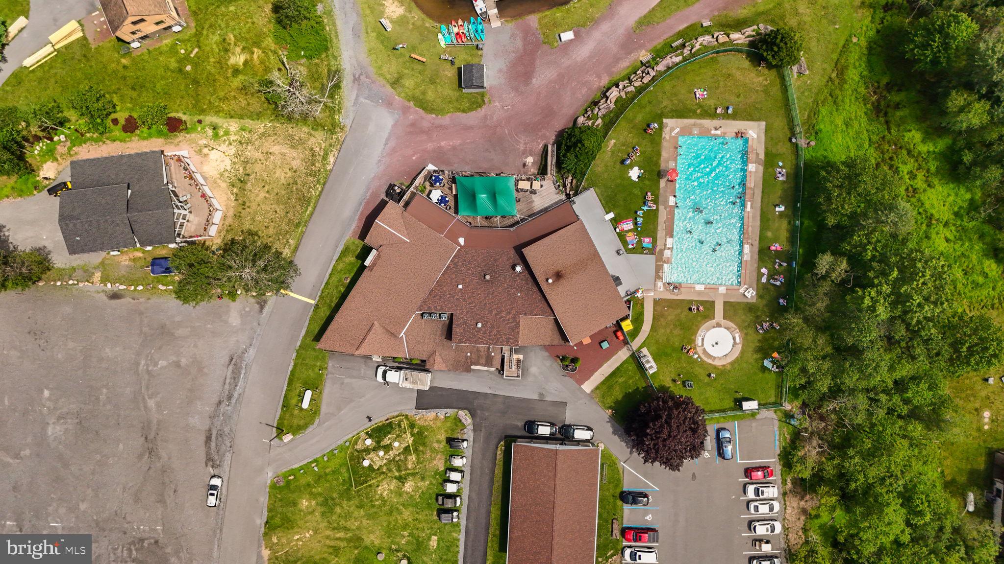 TOWAMENSING TRAILS - Residential