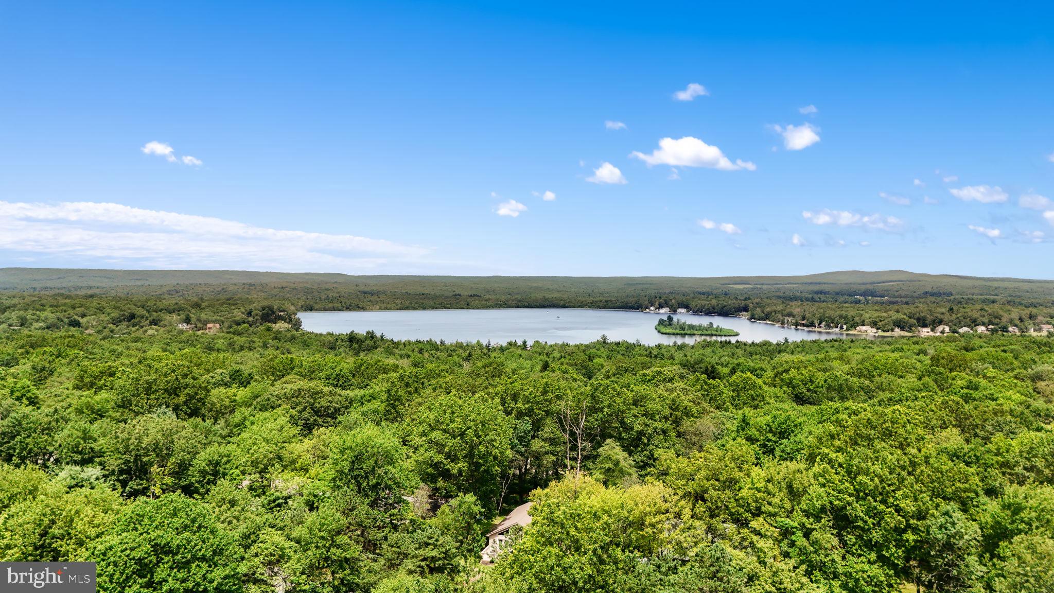 TOWAMENSING TRAILS - Residential