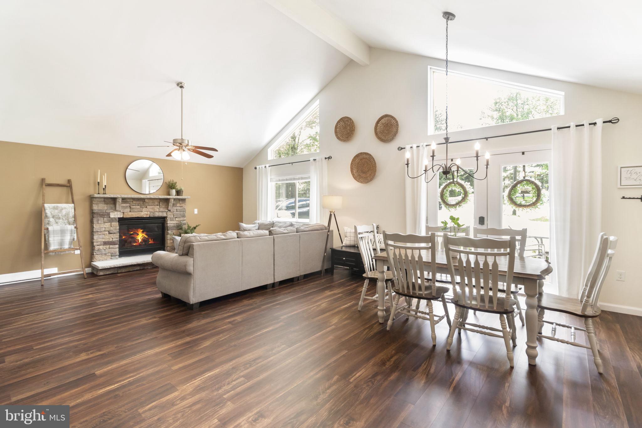 TOWAMENSING TRAILS - Residential