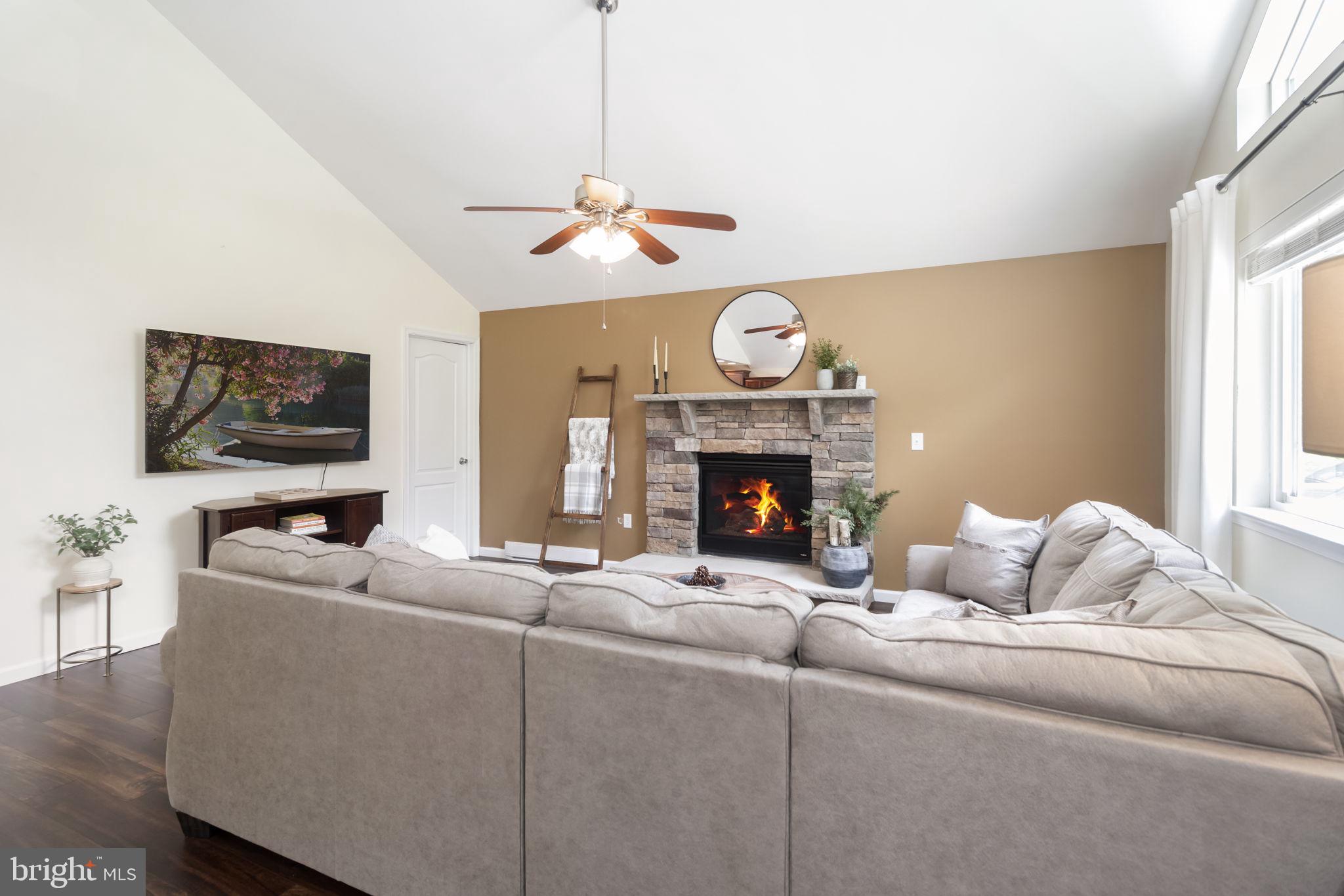 TOWAMENSING TRAILS - Residential