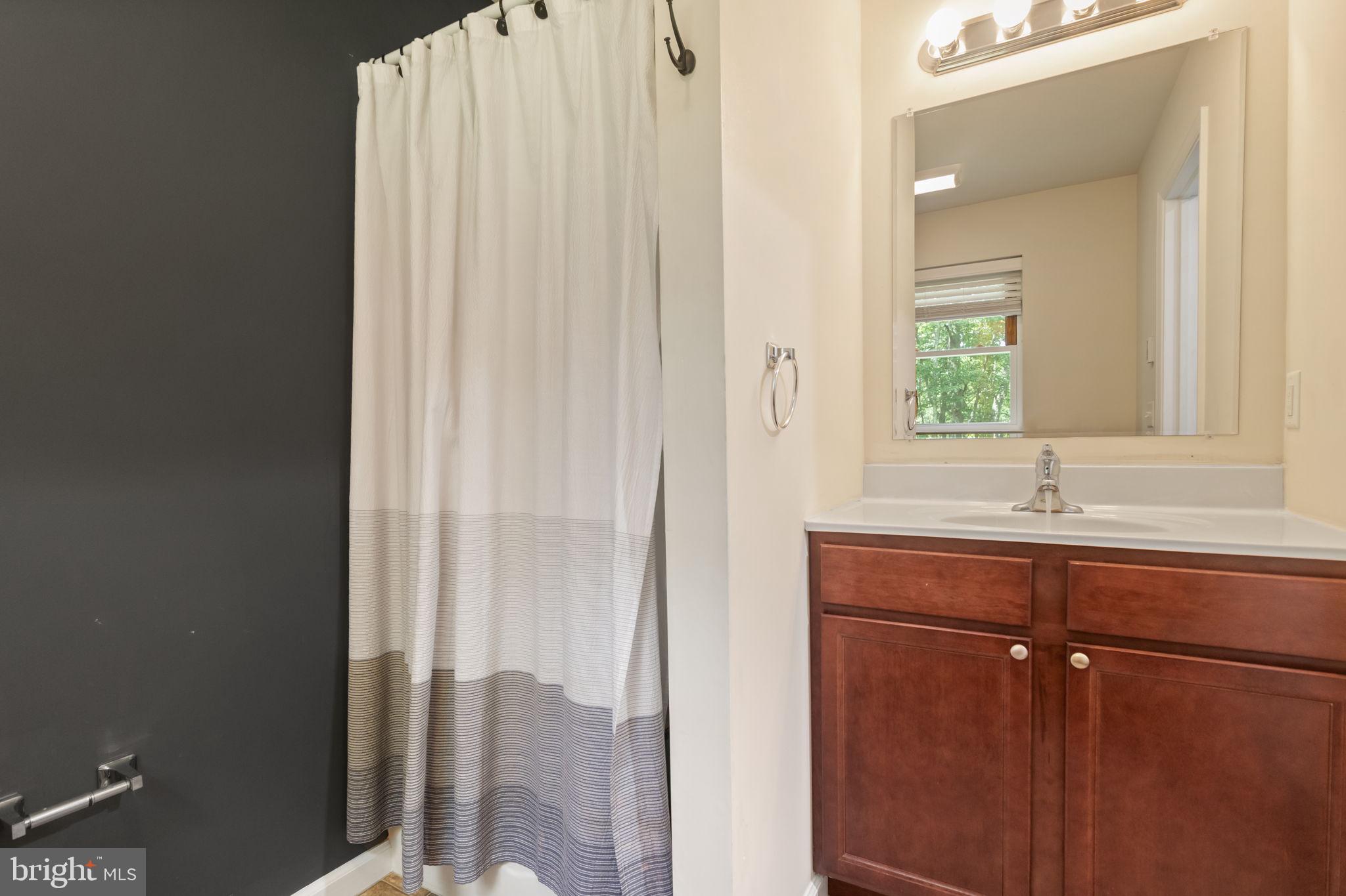 TOWAMENSING TRAILS - Residential