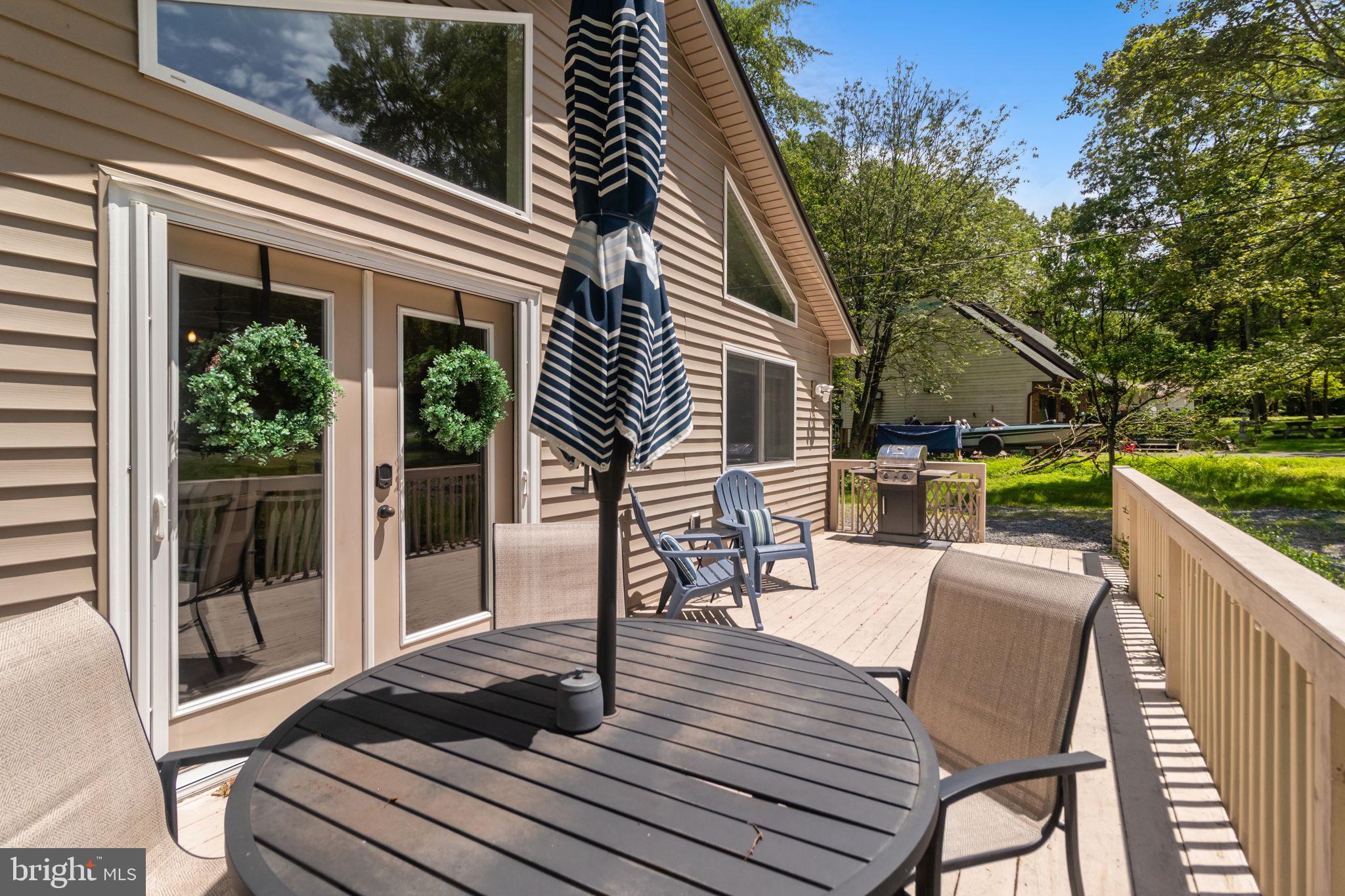 TOWAMENSING TRAILS - Residential