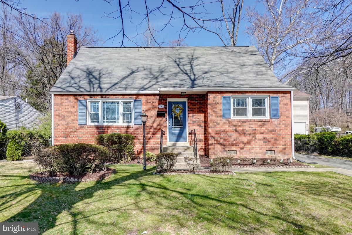 MONTGOMERY HIGHLANDS ESTATES - Residential