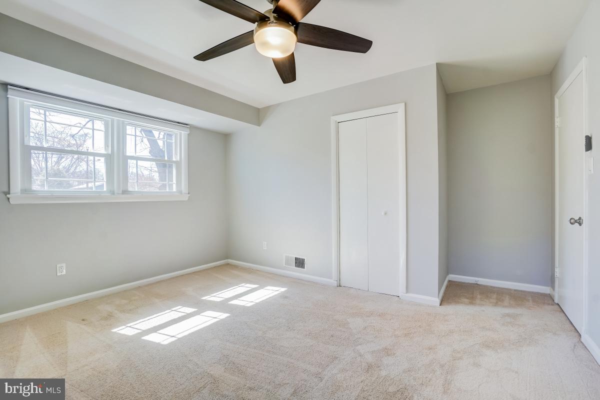 MONTGOMERY HIGHLANDS ESTATES - Residential