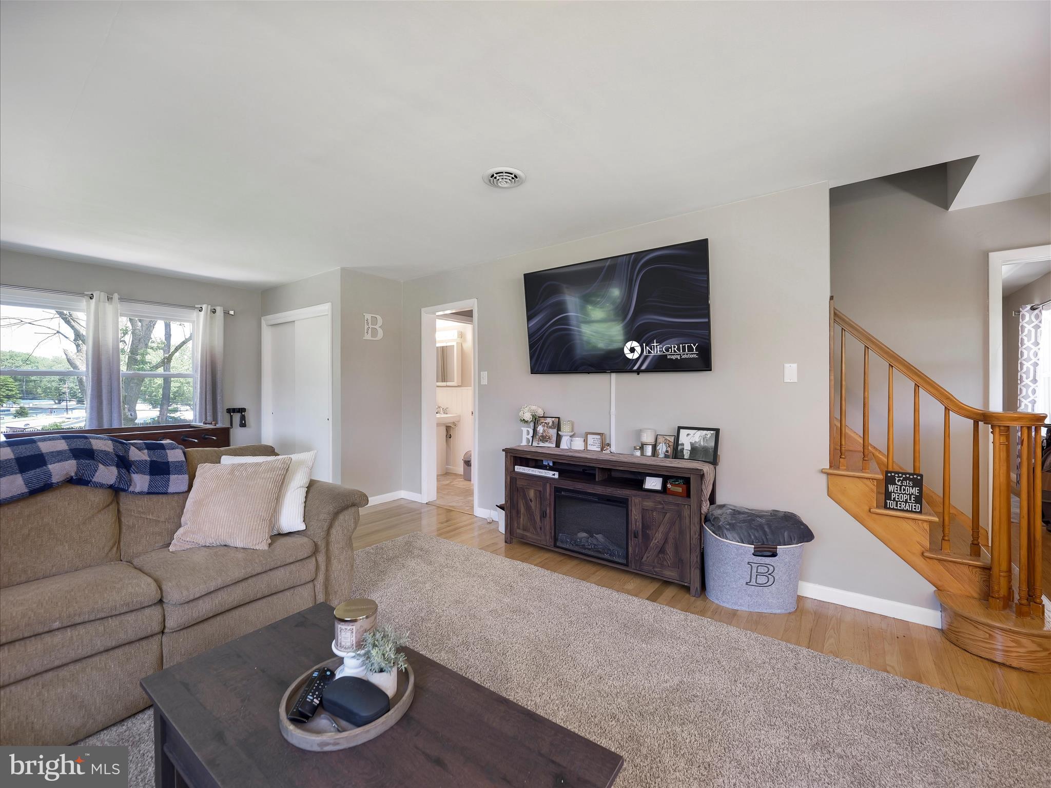 ORCHARD HILLS - Residential Lease