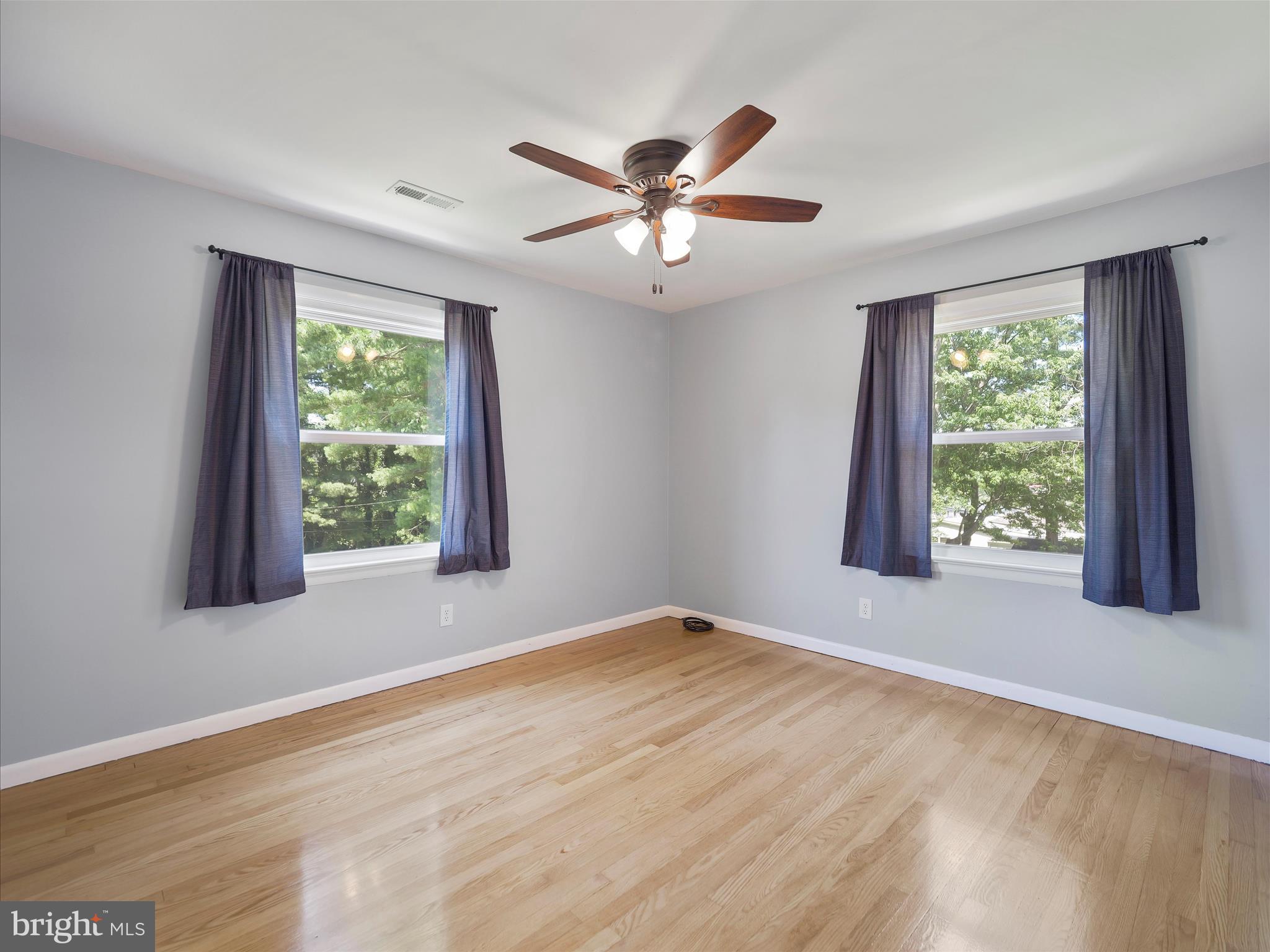 ORCHARD HILLS - Residential Lease