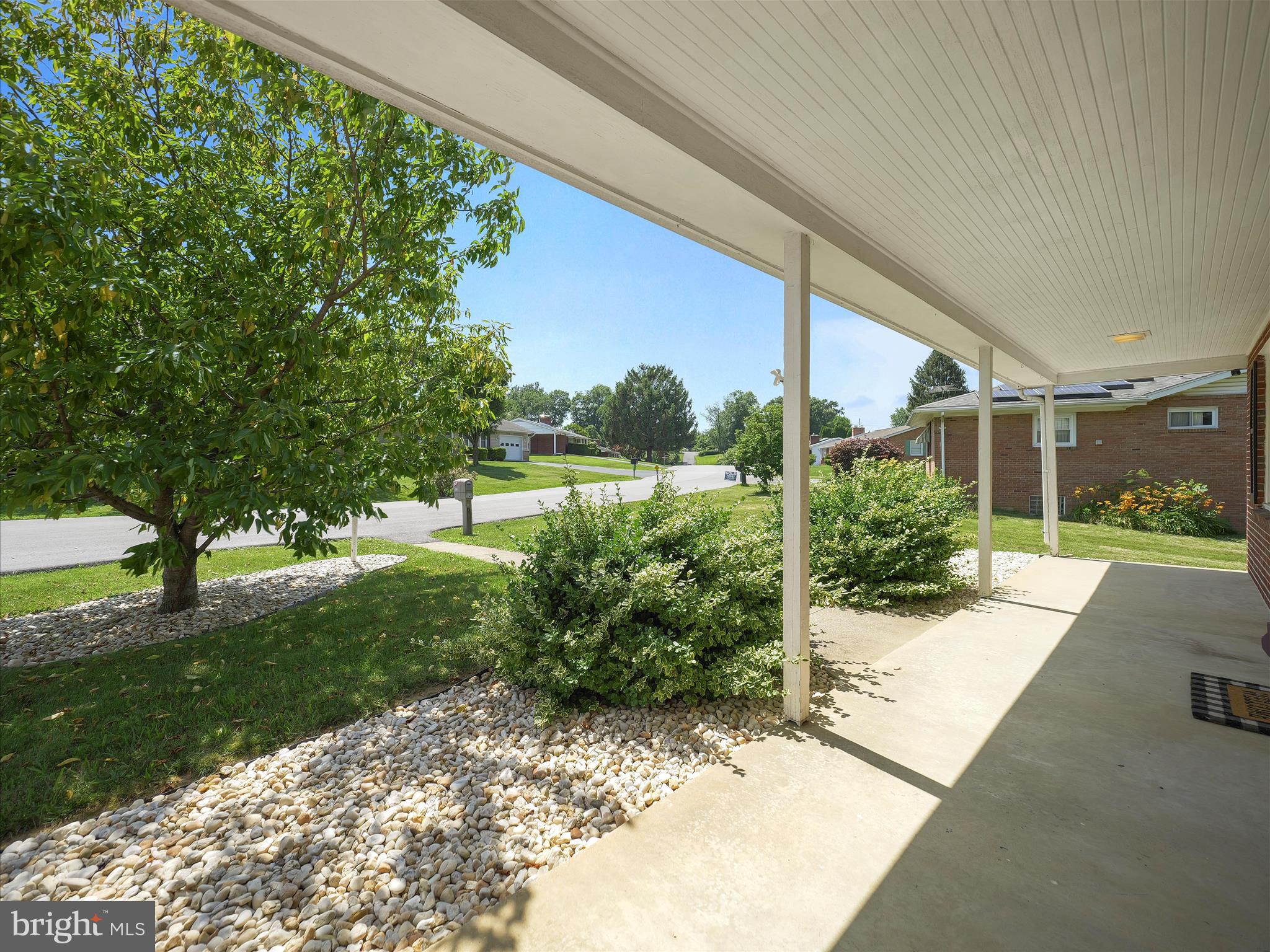 ORCHARD HILLS - Residential Lease