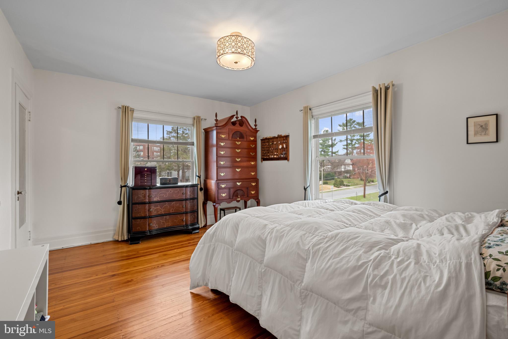 HERSHEY DOWNTOWN - Residential