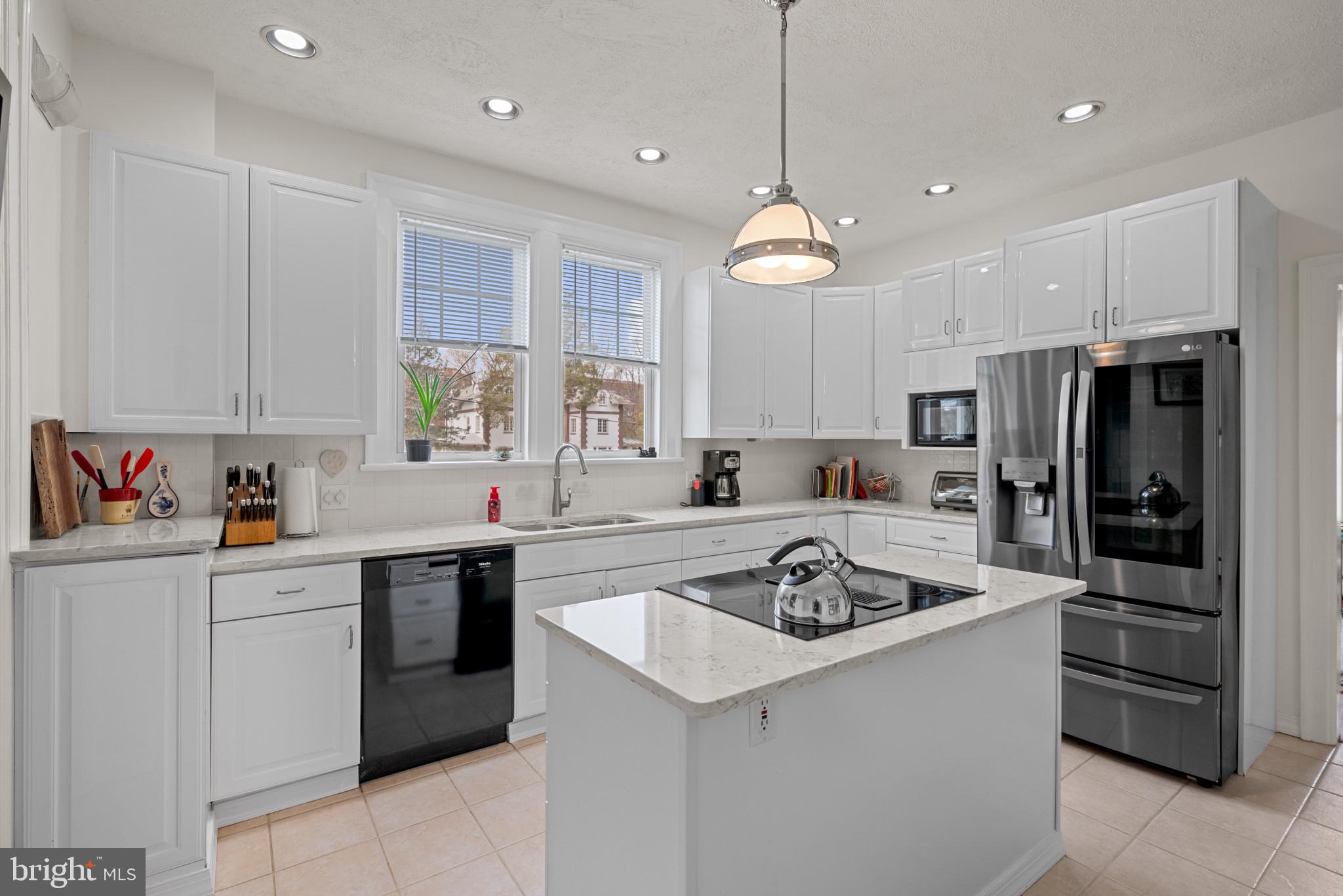 HERSHEY DOWNTOWN - Residential