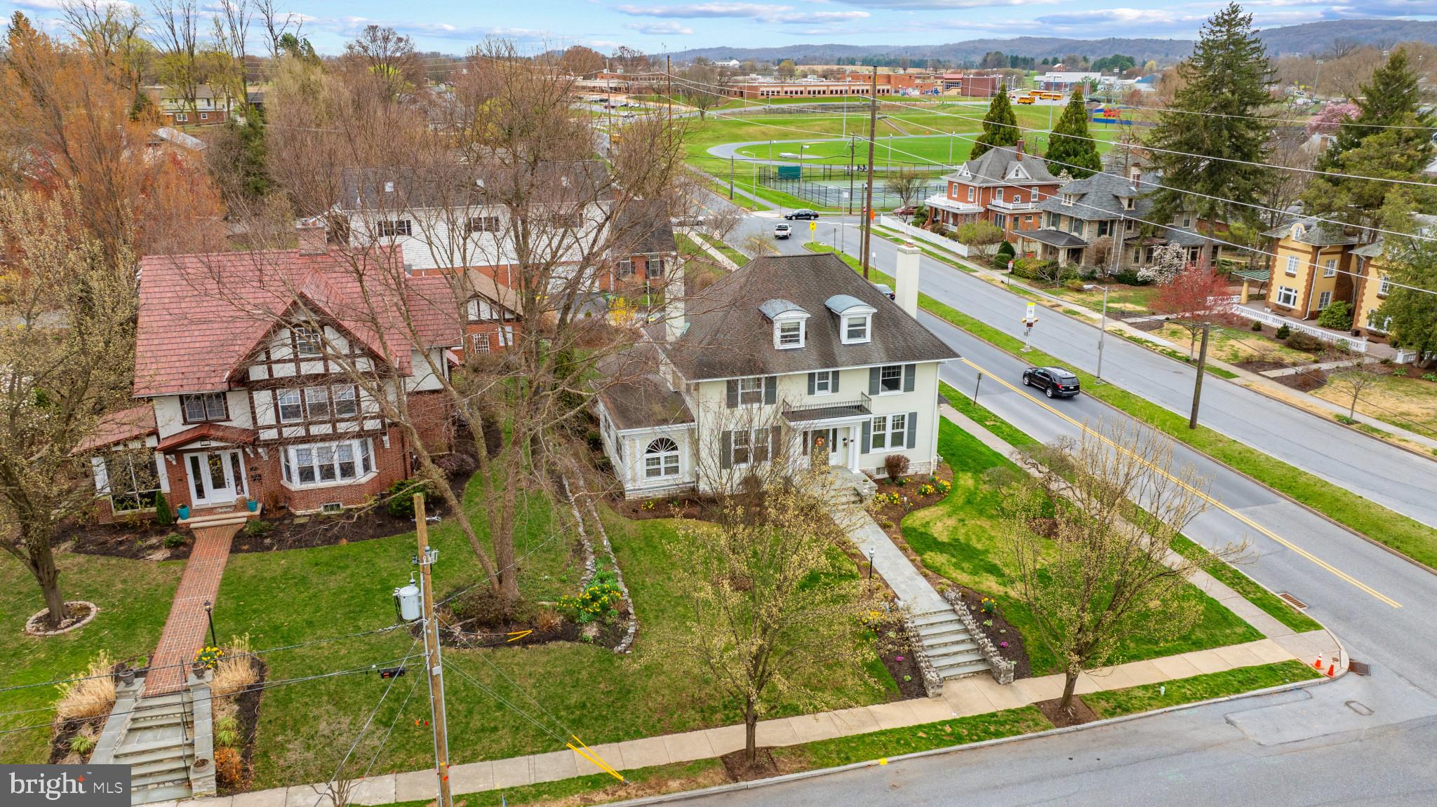 HERSHEY DOWNTOWN - Residential