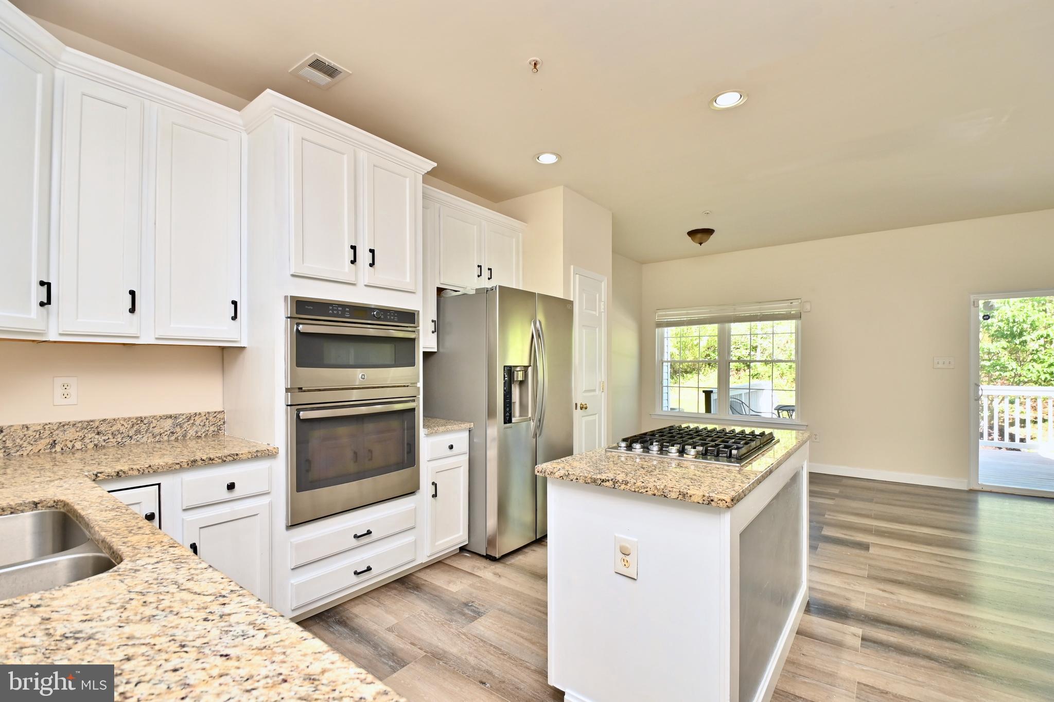 HEATHER GLEN MANOR - Residential Lease