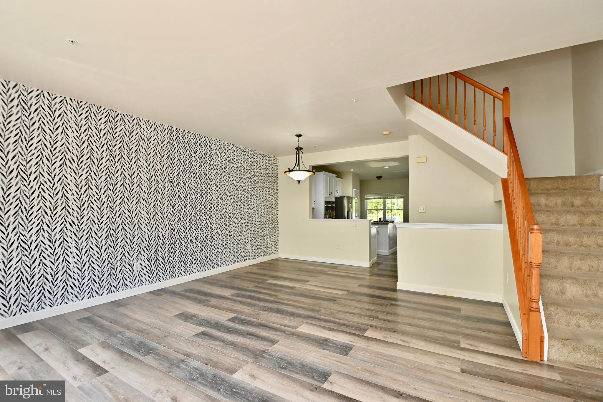 HEATHER GLEN MANOR - Residential Lease