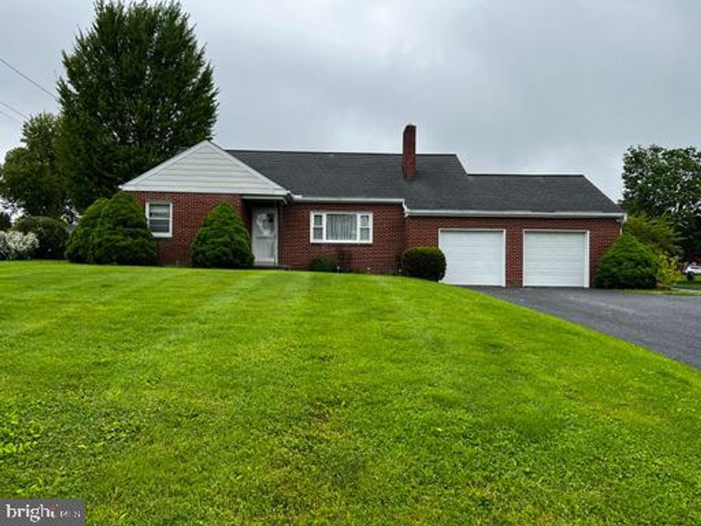 Photo of 213 E PENN GRANT RD, WILLOW STREET, PA 17584 (MLS # PALA2035538)