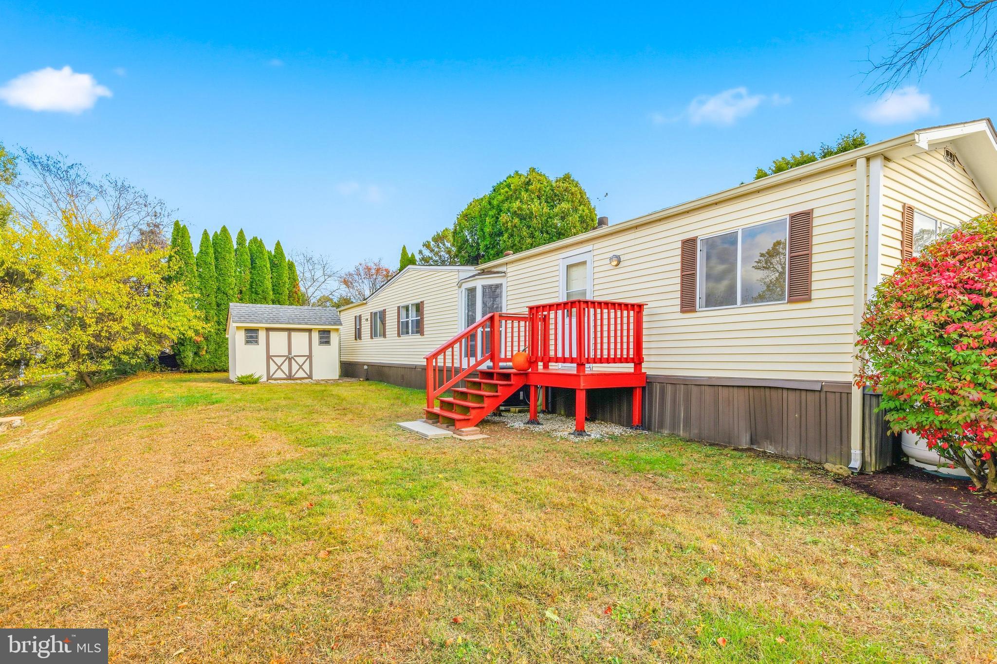 APPLEVILLE WEST - Residential