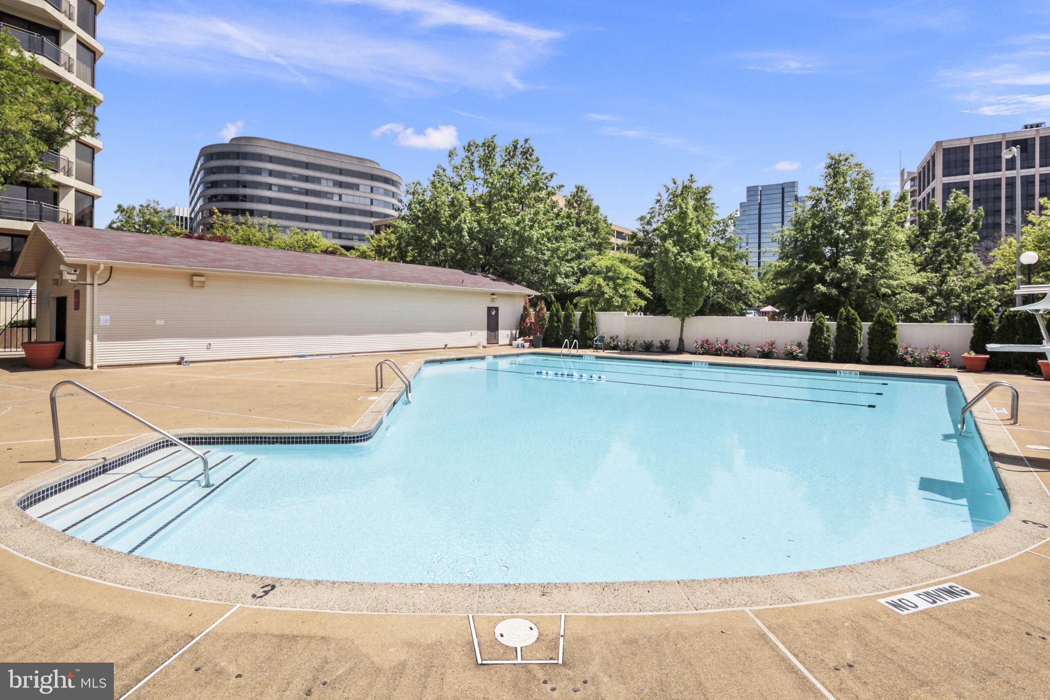 ATRIUM - Residential Lease