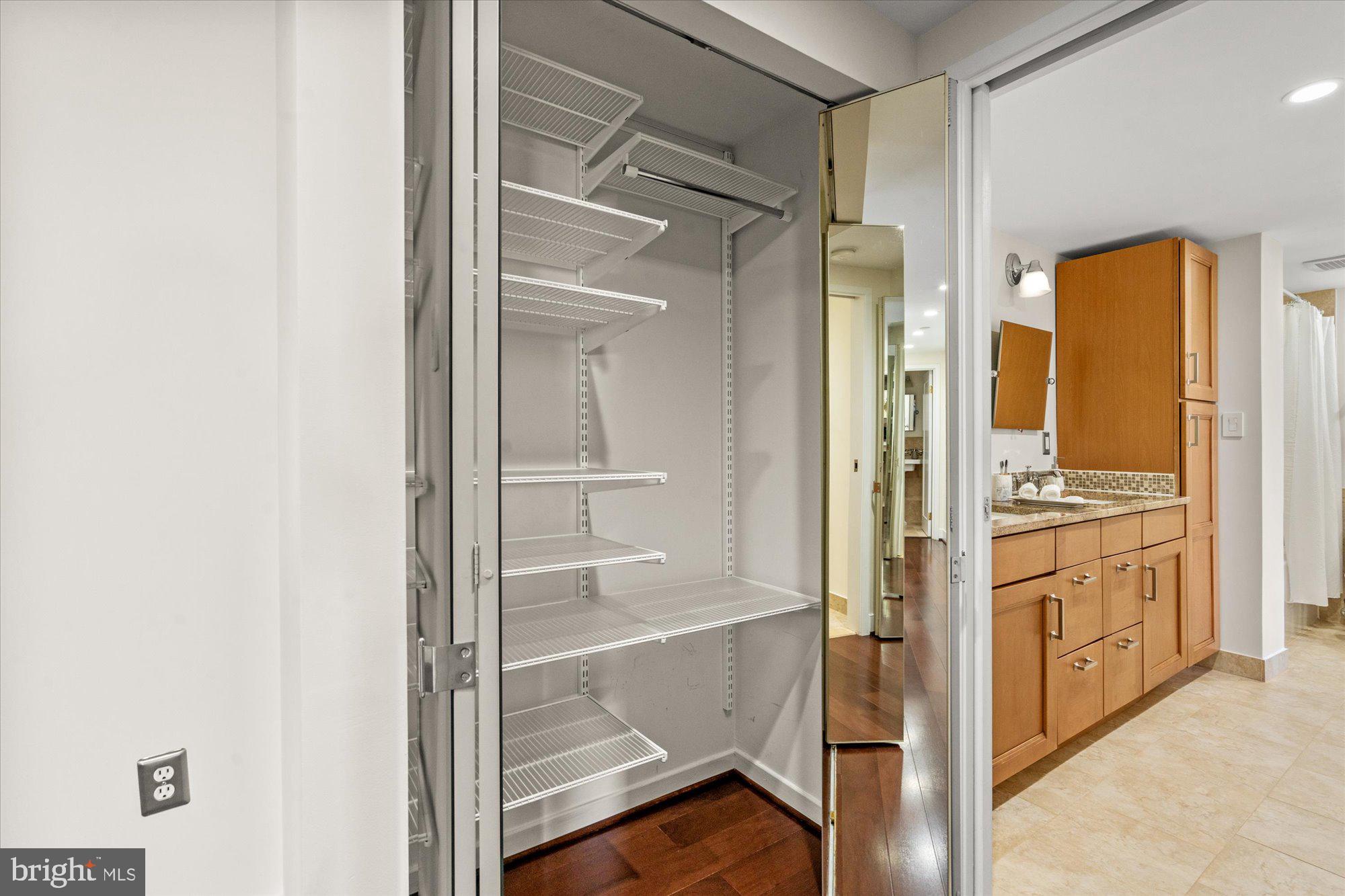 ATRIUM - Residential Lease