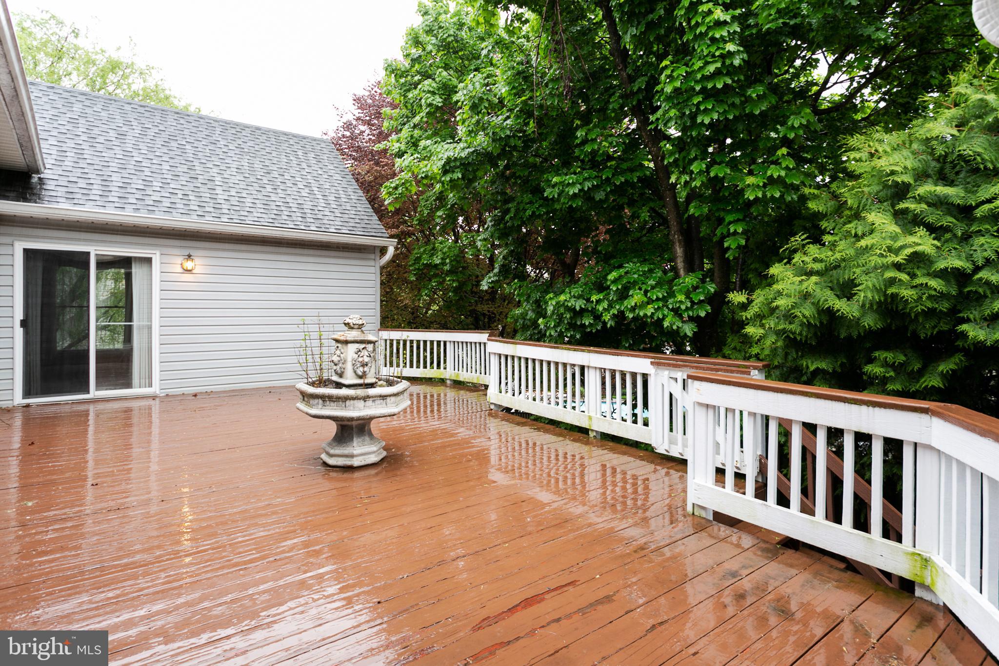 MARTIN MEADOWS - Residential