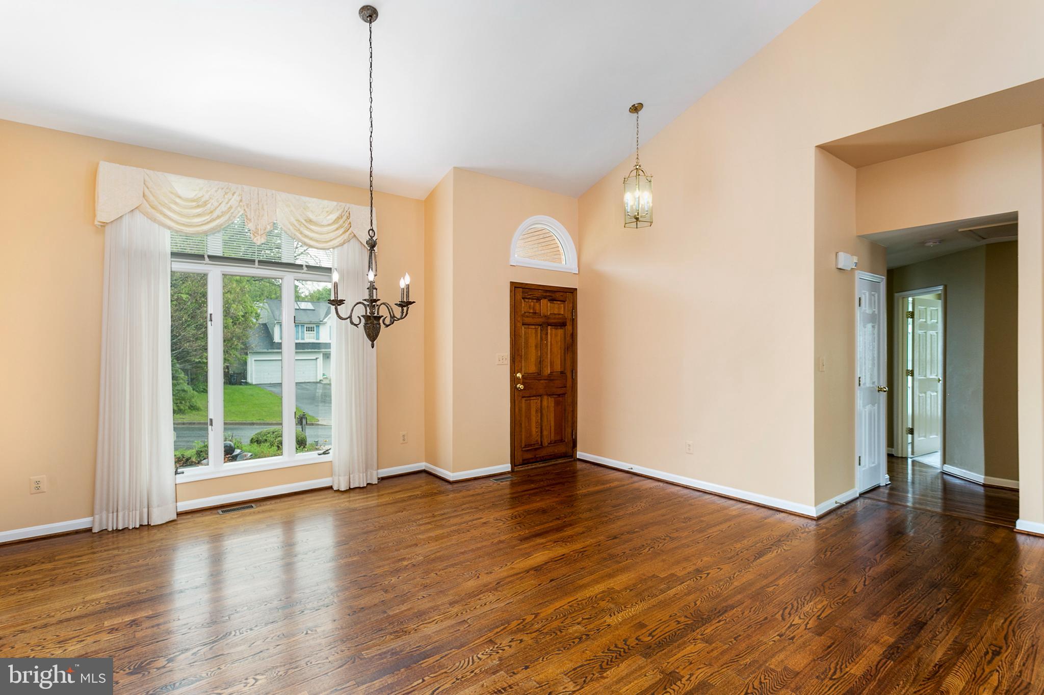 MARTIN MEADOWS - Residential