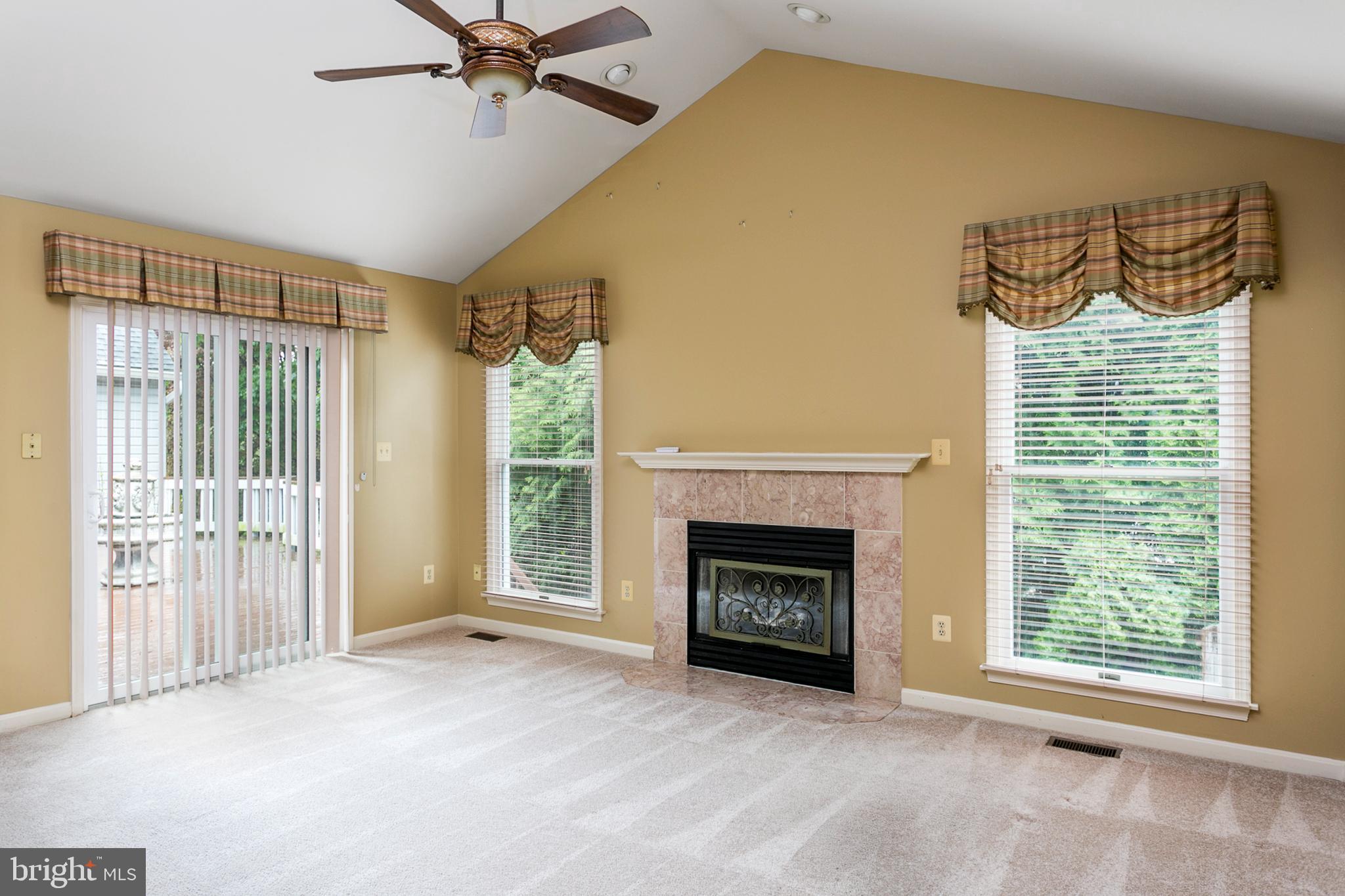 MARTIN MEADOWS - Residential