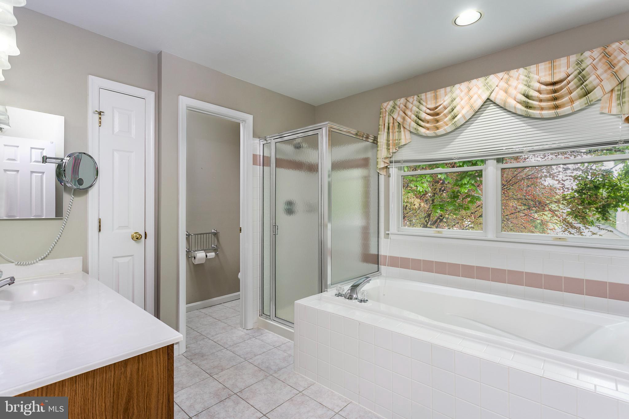 MARTIN MEADOWS - Residential