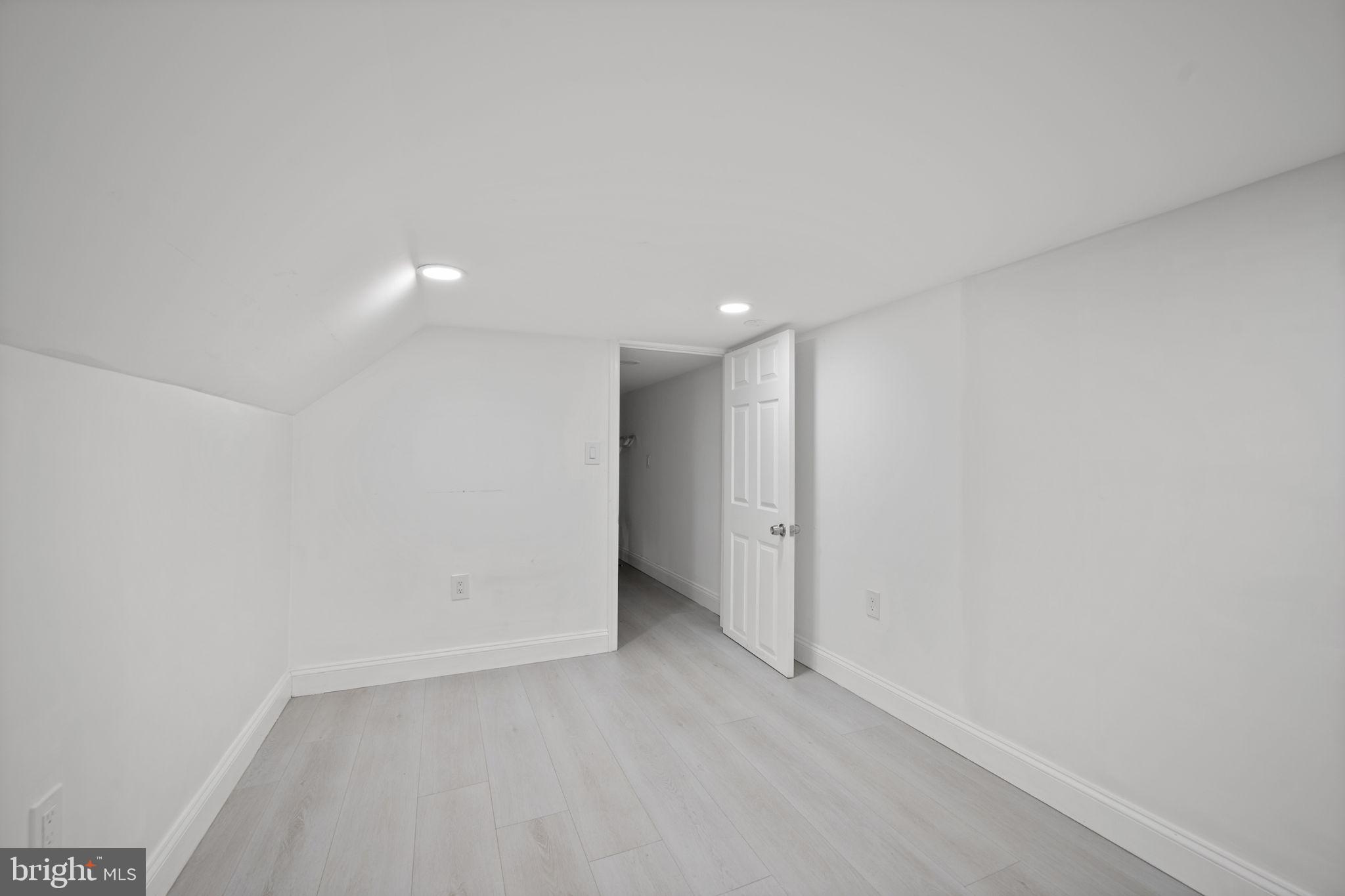 BATTLE GROVE - Residential